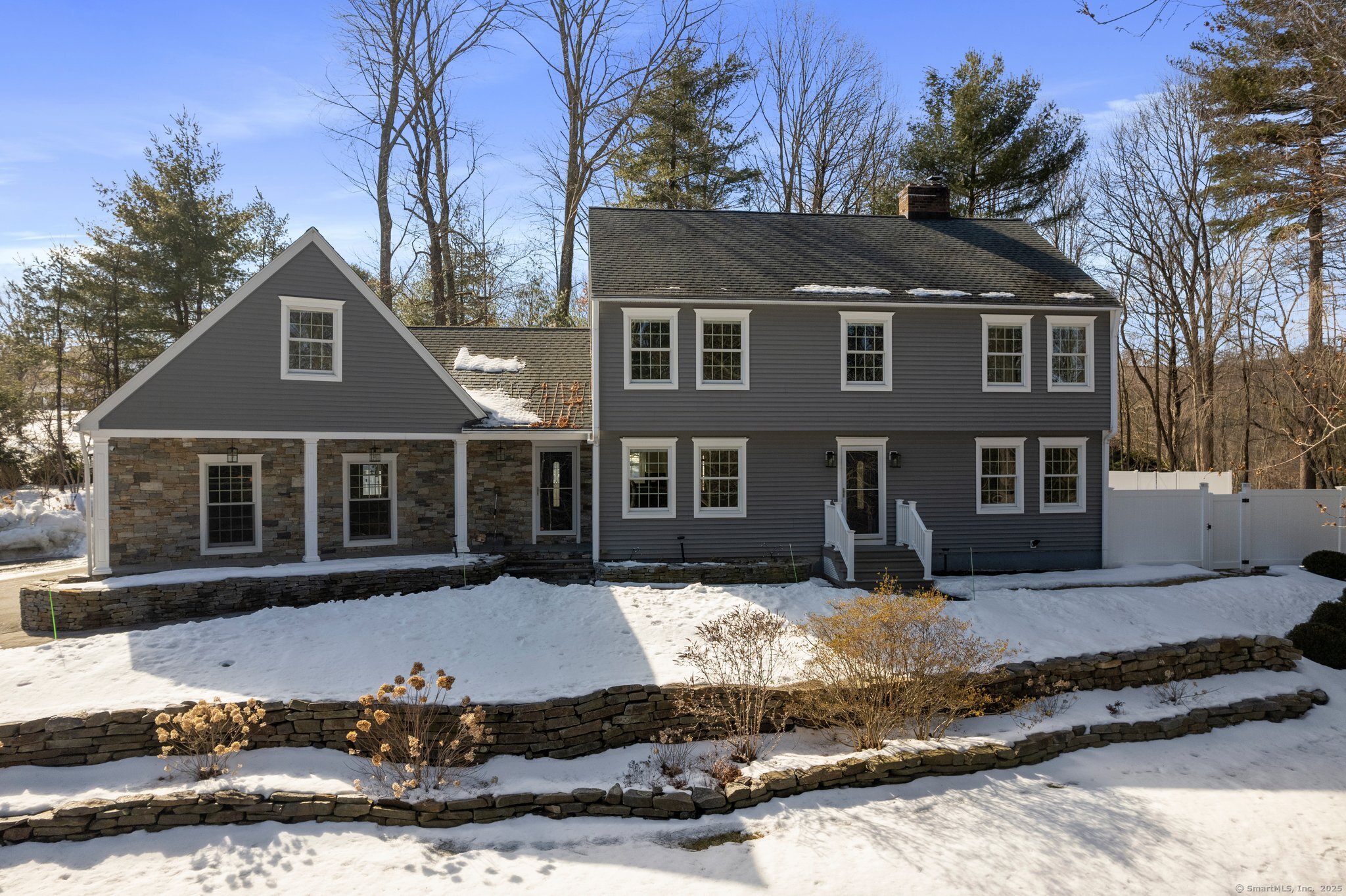 Property for Sale at Town Hill Road, New Hartford, Connecticut - Bedrooms: 3 
Bathrooms: 3 
Rooms: 9  - $725,000