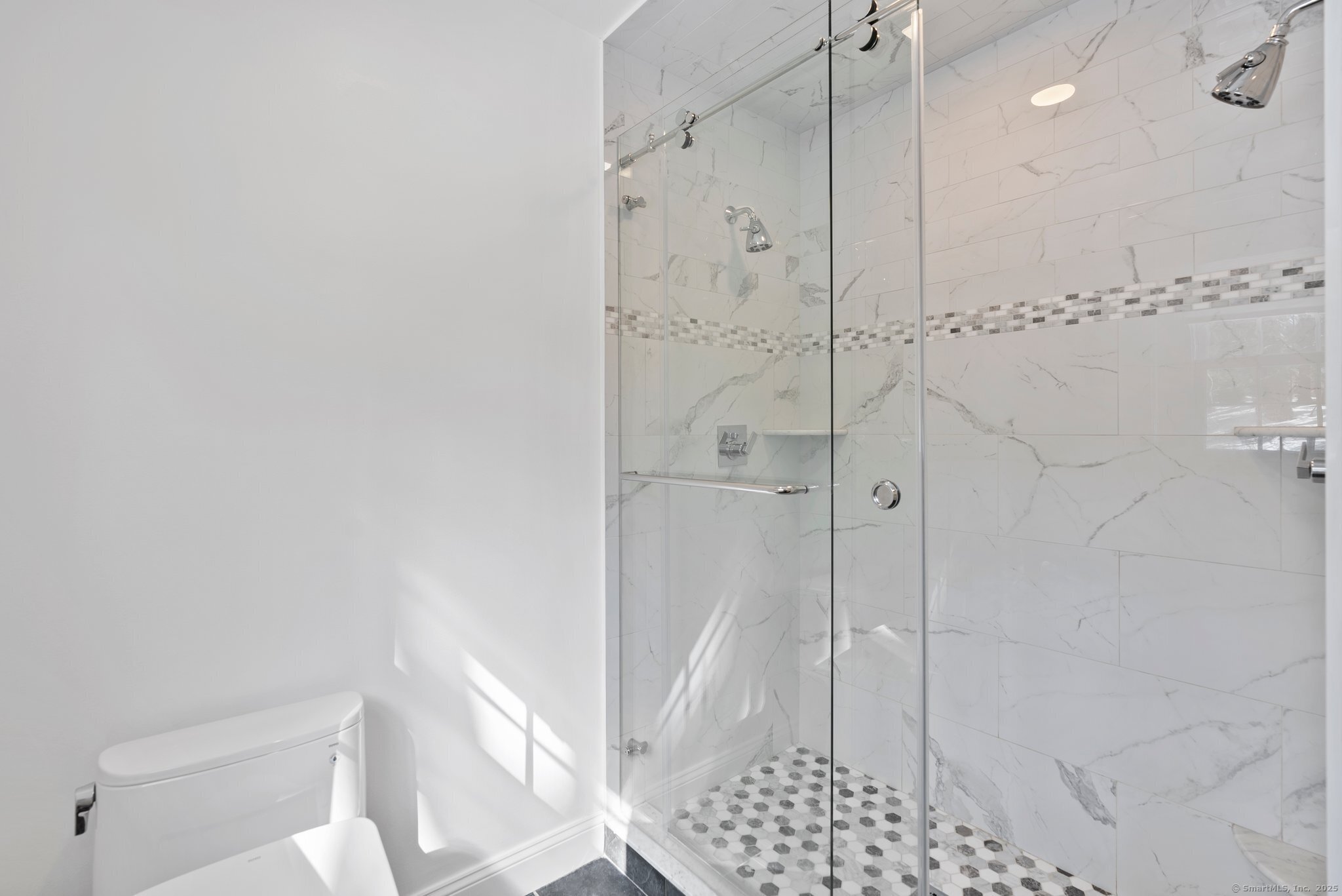 195 Town Hill Road, New Hartford, Connecticut image 28