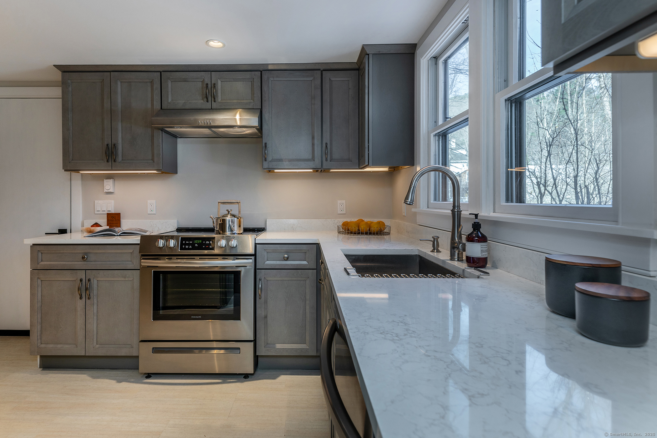 24 White Hollow Road, Salisbury, Connecticut image 16