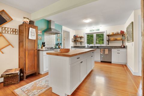 Tiny photo for 2 Valley Road, Washington, CT 06777 (MLS # 24132949)