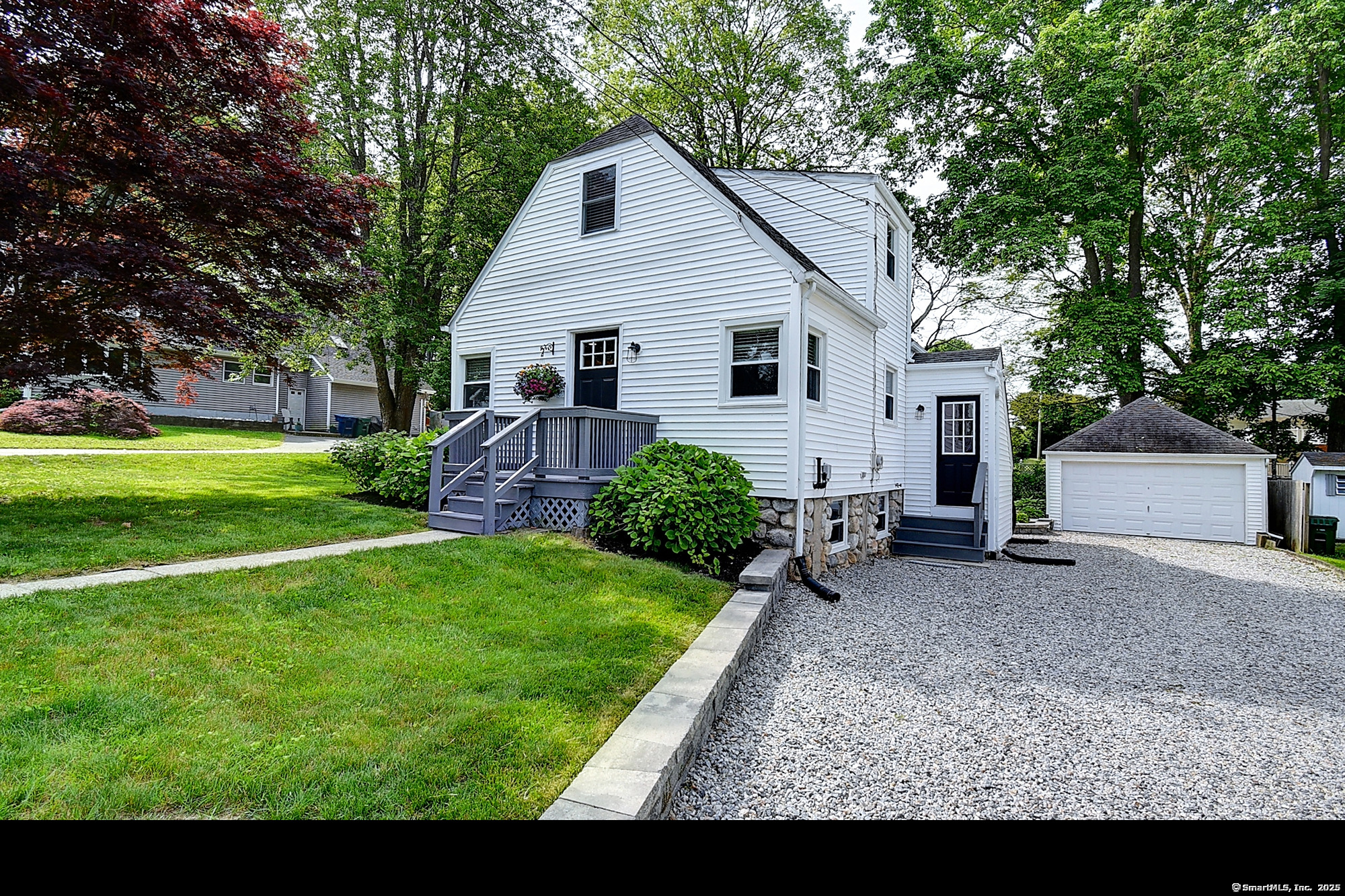 Property for Sale at 1st Avenue, Waterford, Connecticut - Bedrooms: 3 
Bathrooms: 2 
Rooms: 5  - $409,000