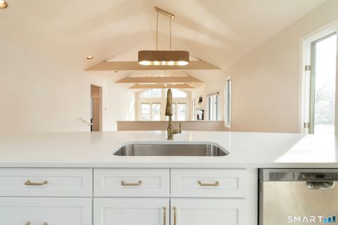 Tiny photo for 15 Whalers Point #15, East Haven, CT 06512 (MLS # 24154965)