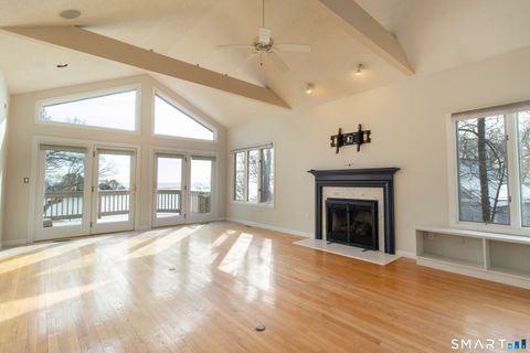 Tiny photo for 15 Whalers Point #15, East Haven, CT 06512 (MLS # 24154965)