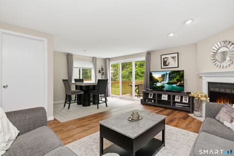 Tiny photo for 27 Sunridge Lane #27, Cromwell, CT 06416 (MLS # 24197026)