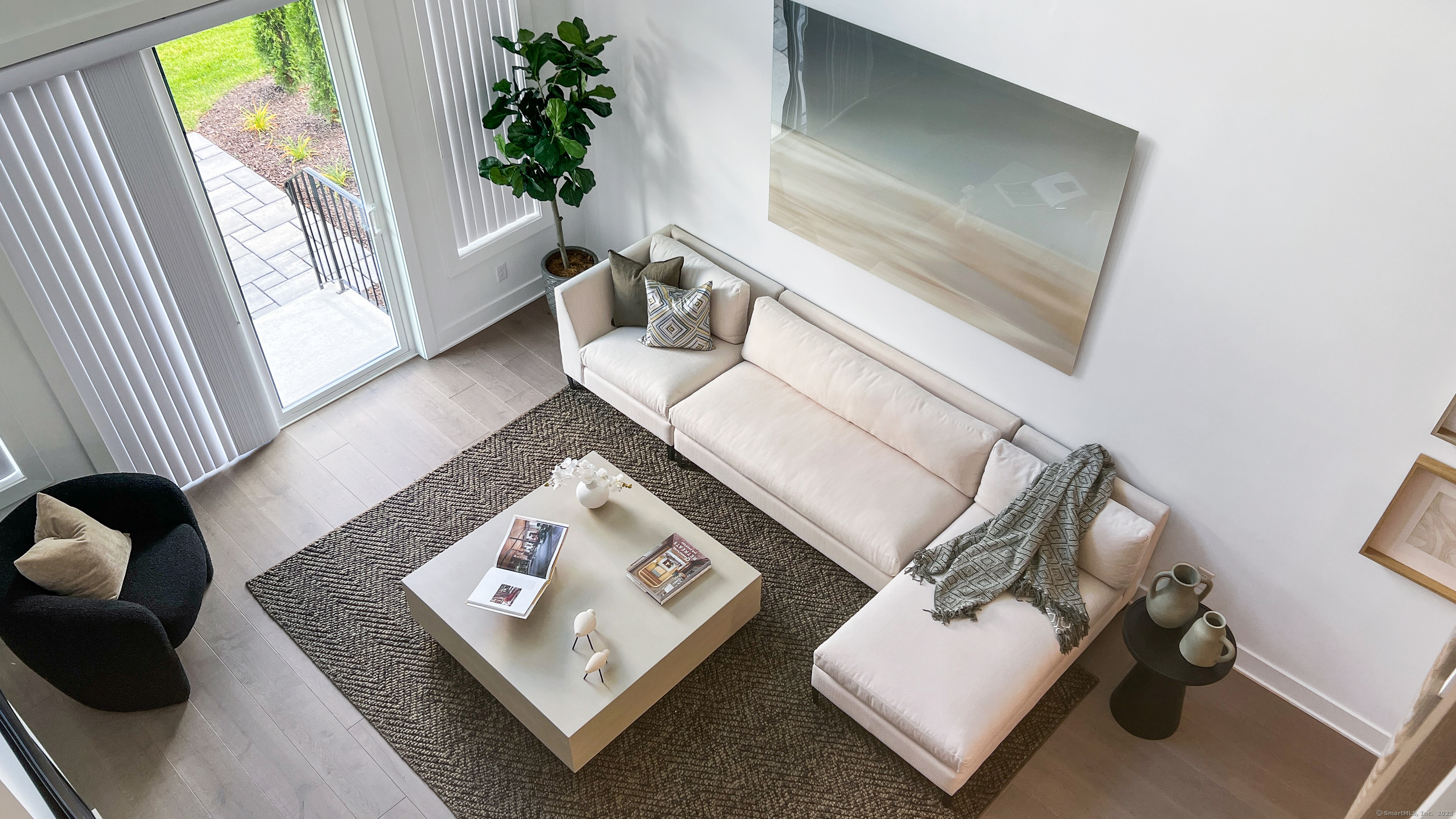 1 Whisper Ridge Way 51