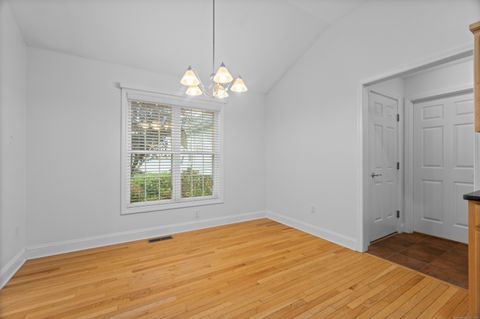 Tiny photo for 40 Spinnaker Drive #40, East Lyme, CT 06357 (MLS # 24137097)