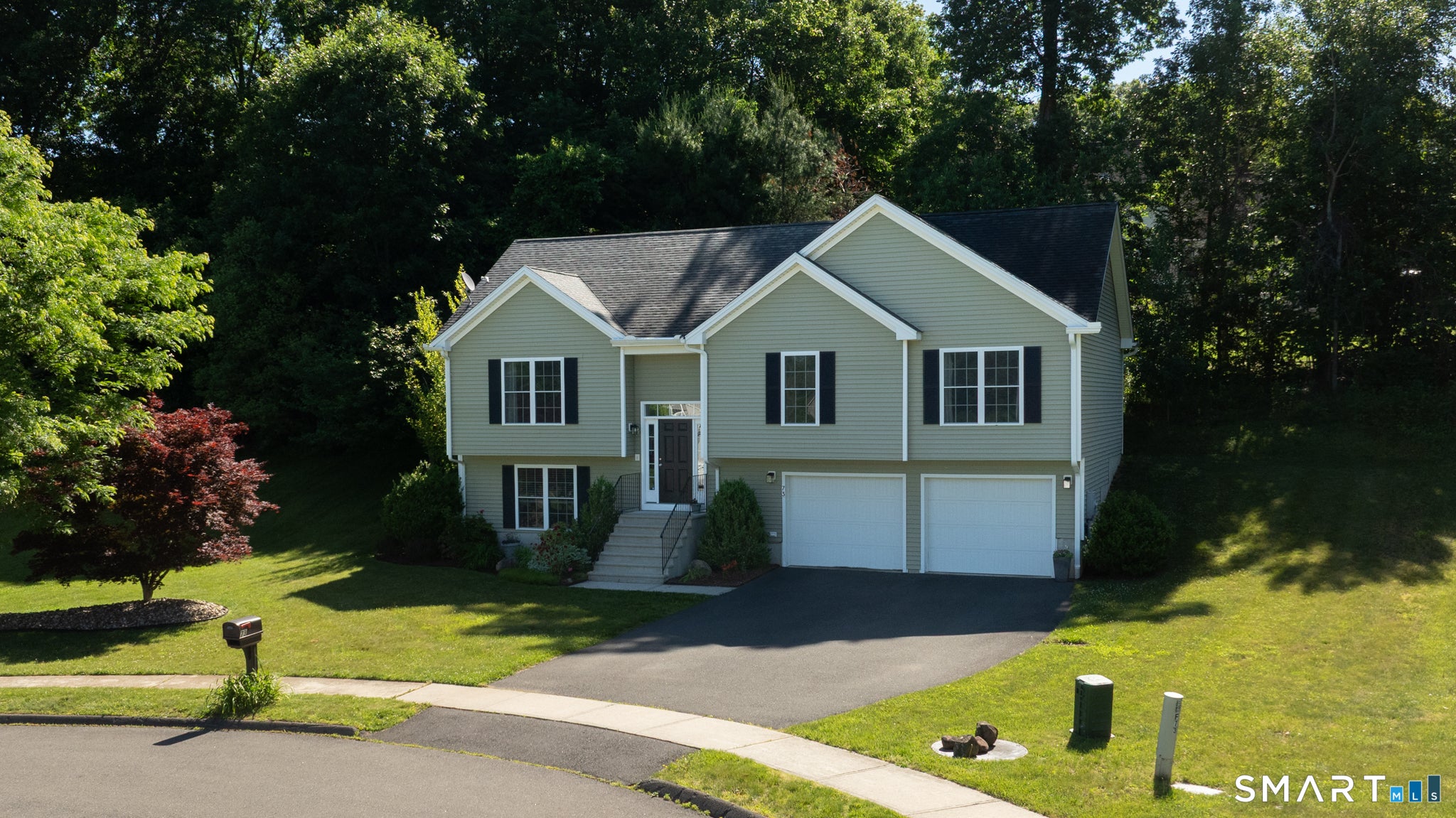73 Cortland Way
