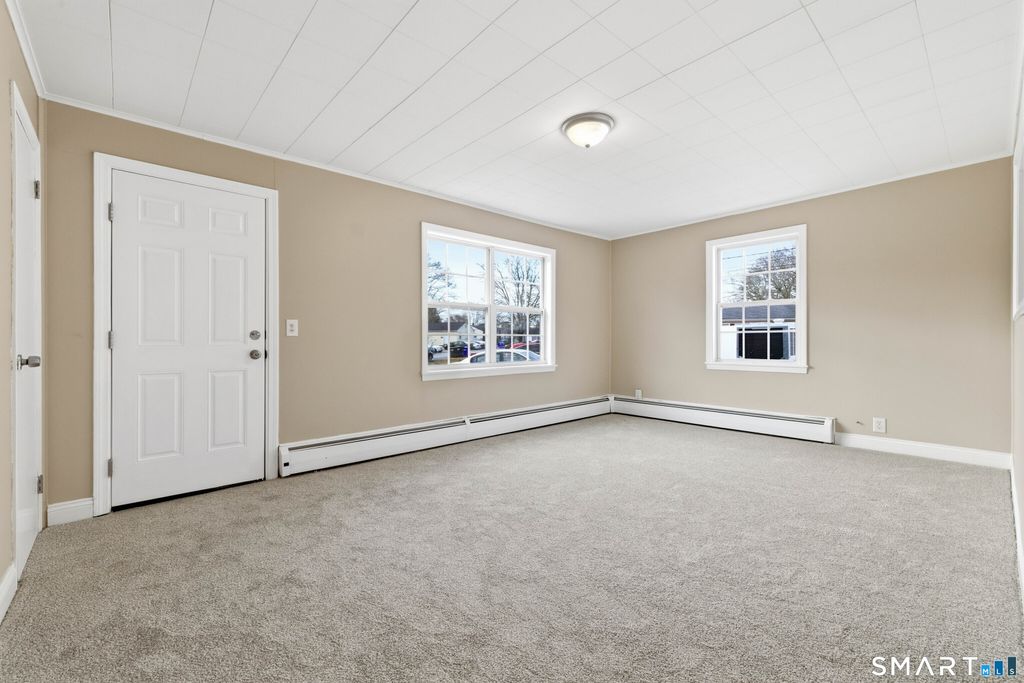 Photo of 32 Concord Court, Groton, CT 06340 (MLS # 24147922)