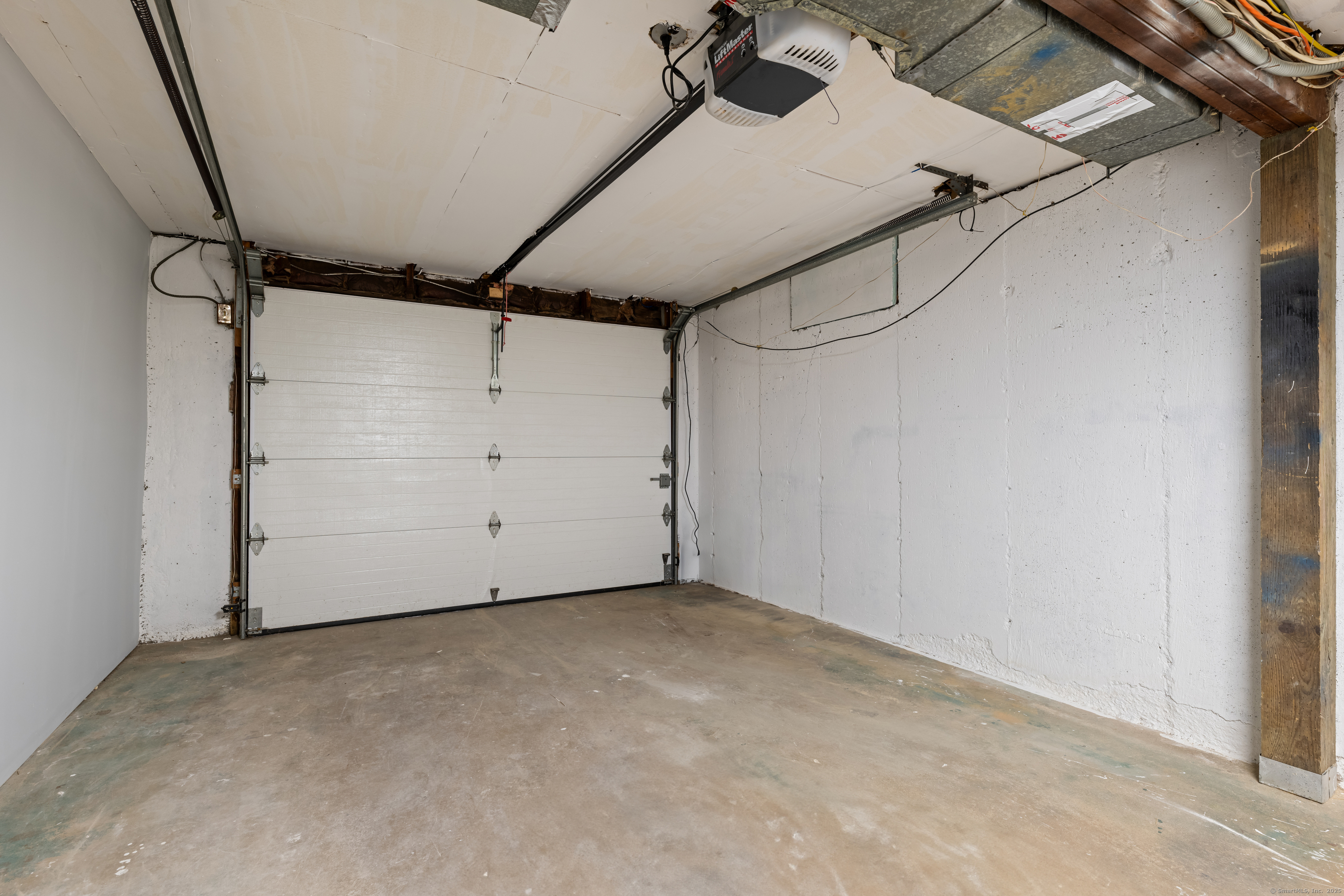 35 Wilson Road, Wolcott, Connecticut image 33