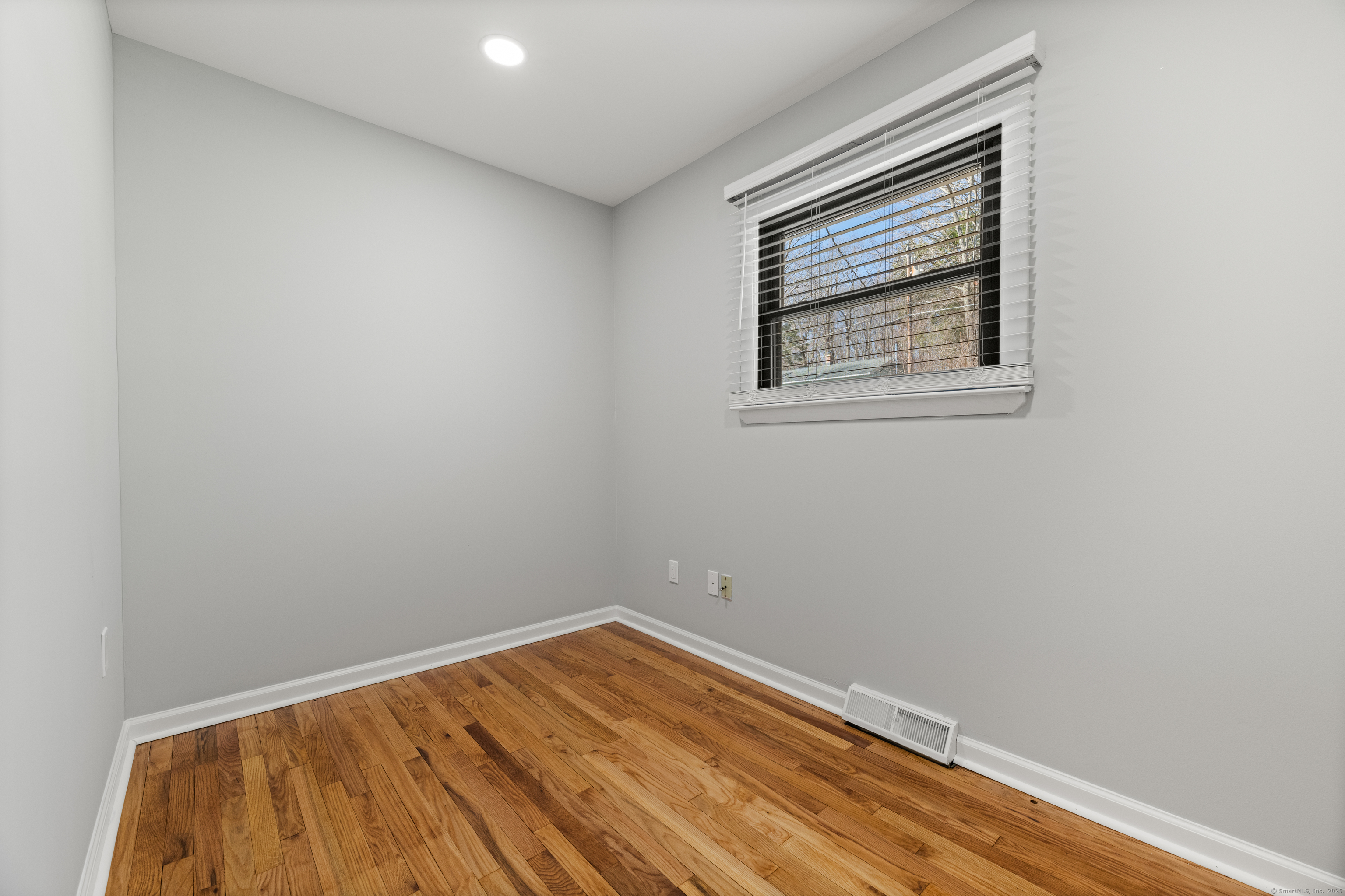 35 Wilson Road, Wolcott, Connecticut image 26