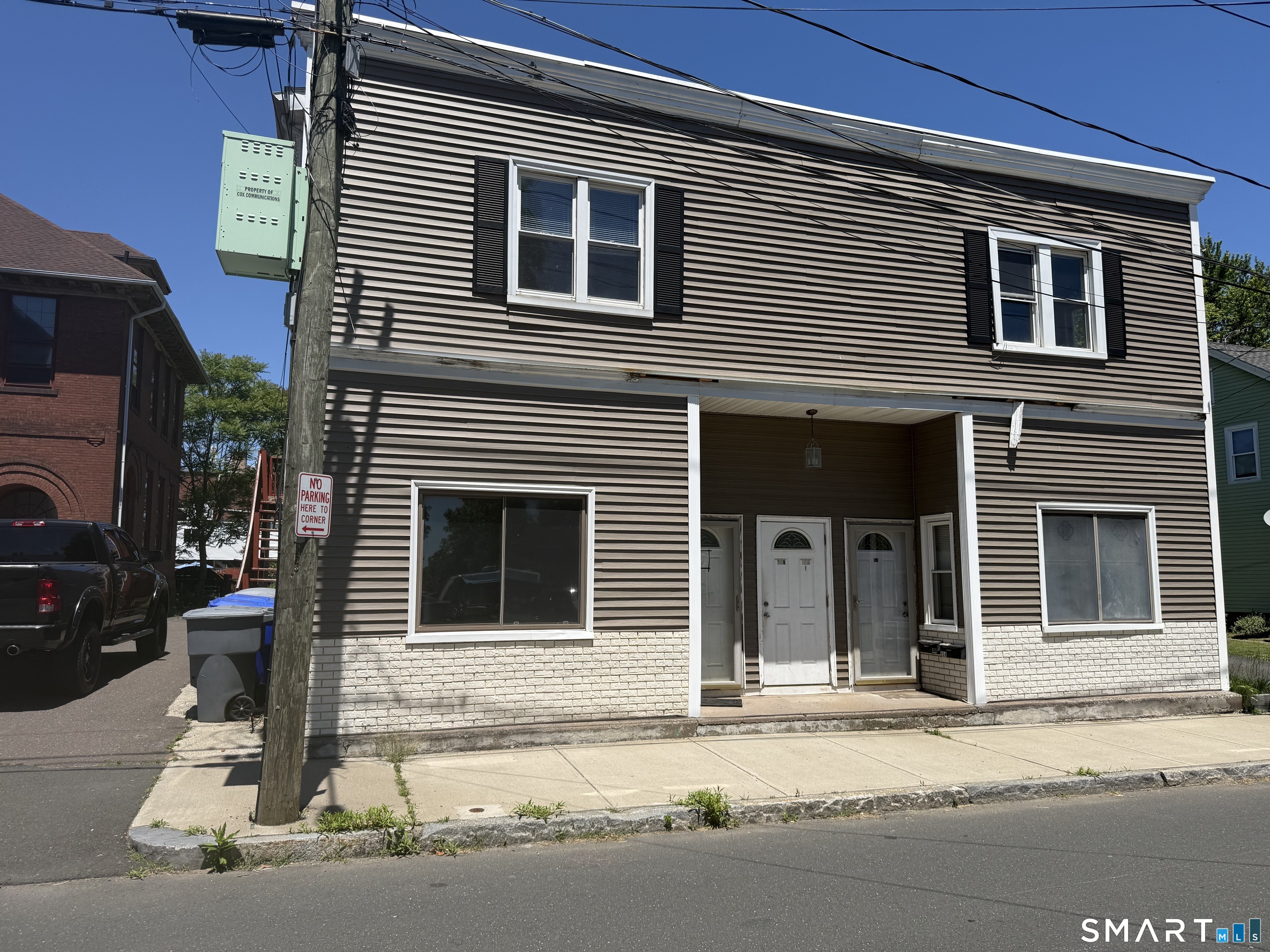 53 College Street