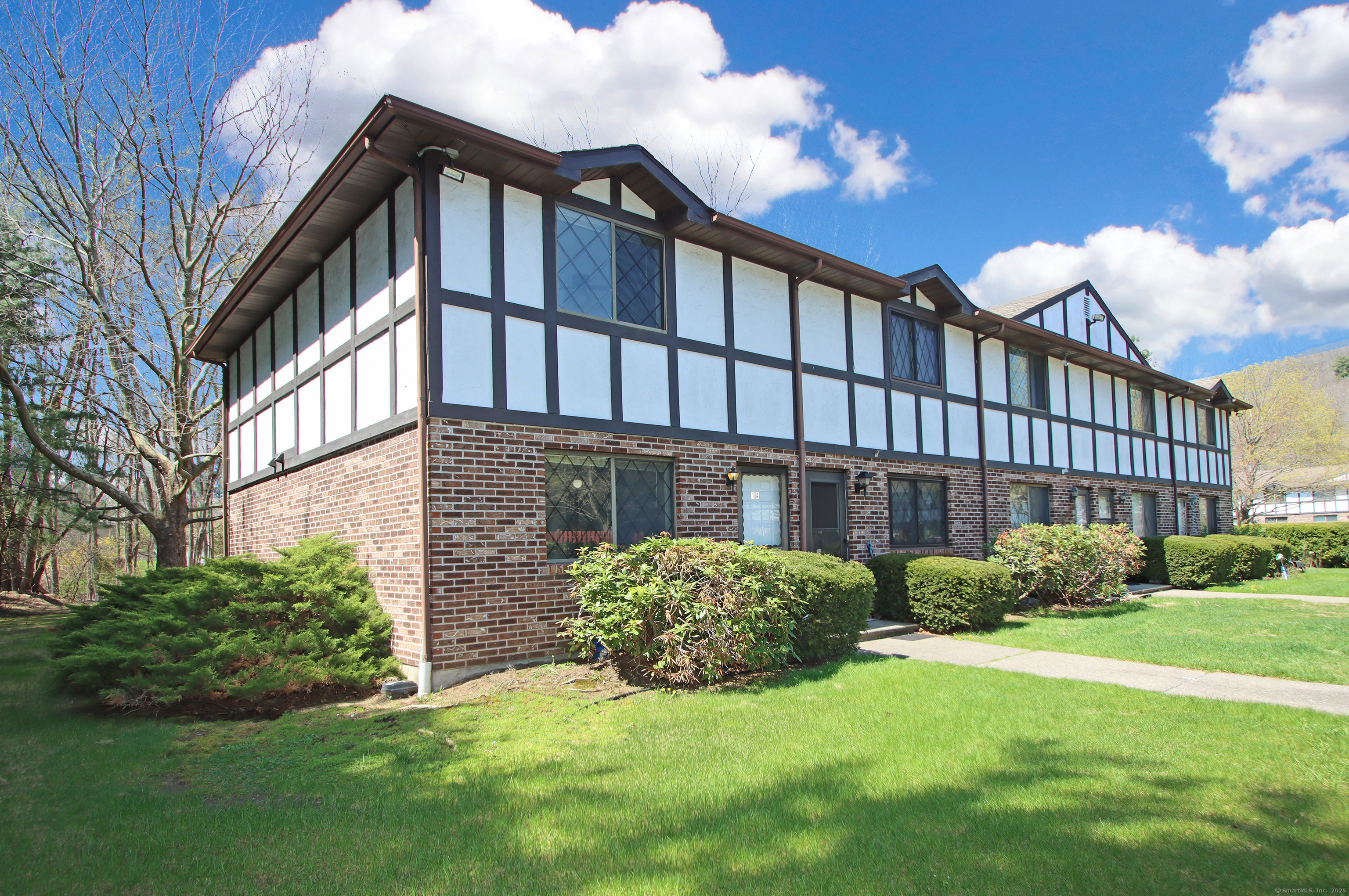 2 Branch Road #APT 1A, Thomaston, Connecticut image 22