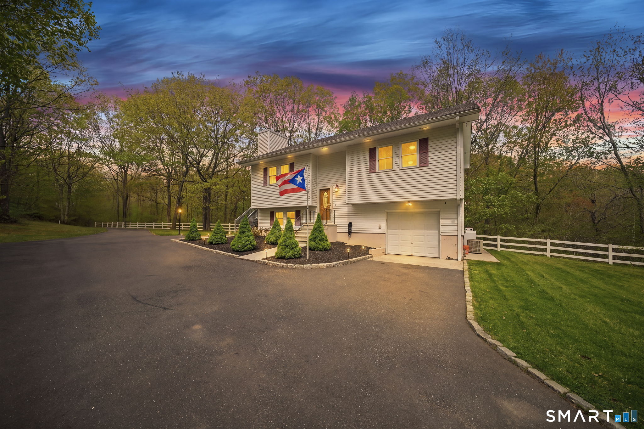 1118 Spindle Hill Road