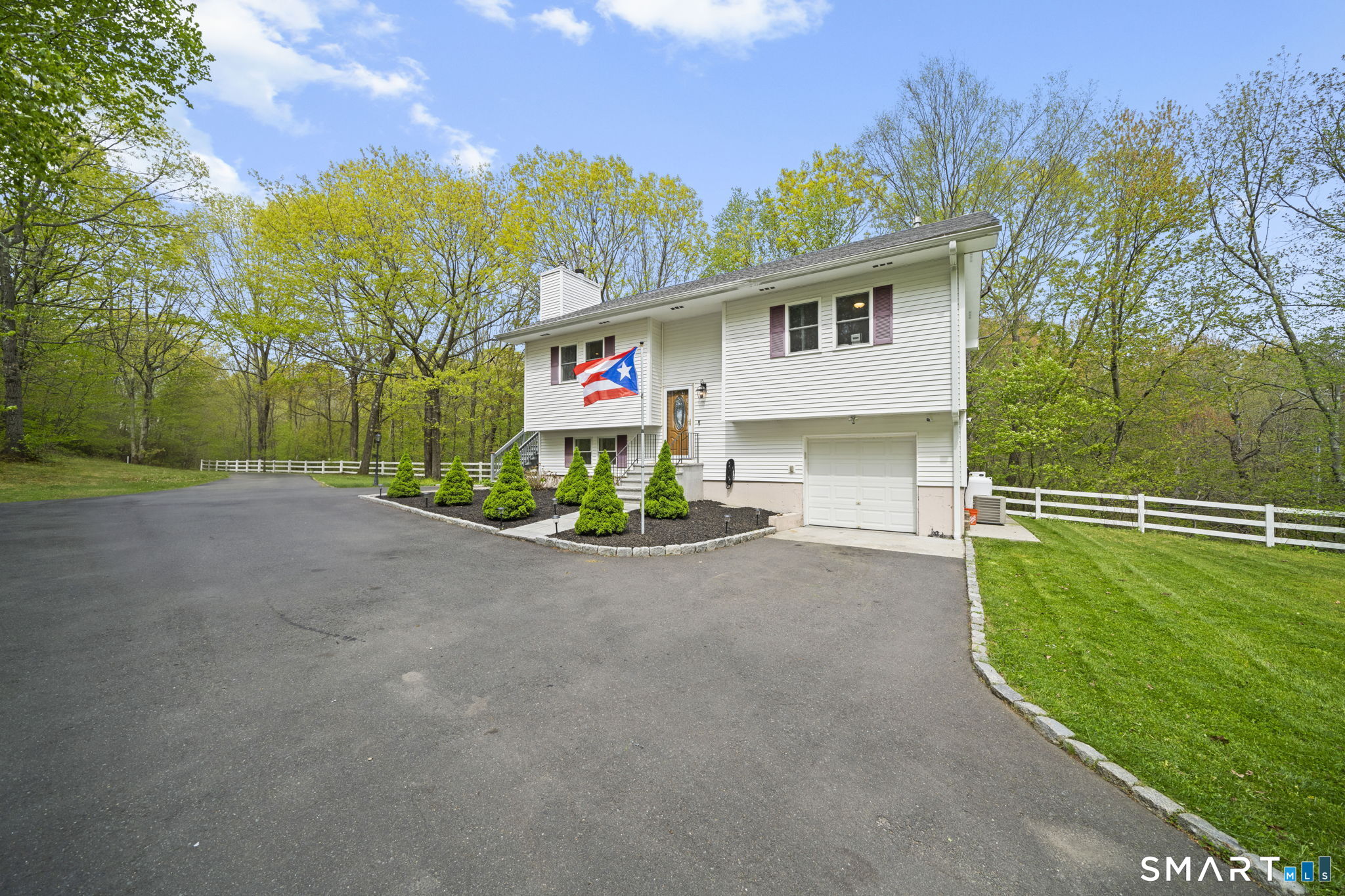 1118 Spindle Hill Road
