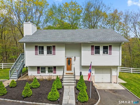 Homes For Sale - 1118 Spindle Hill Road<br/> Wolcott, CT 06716