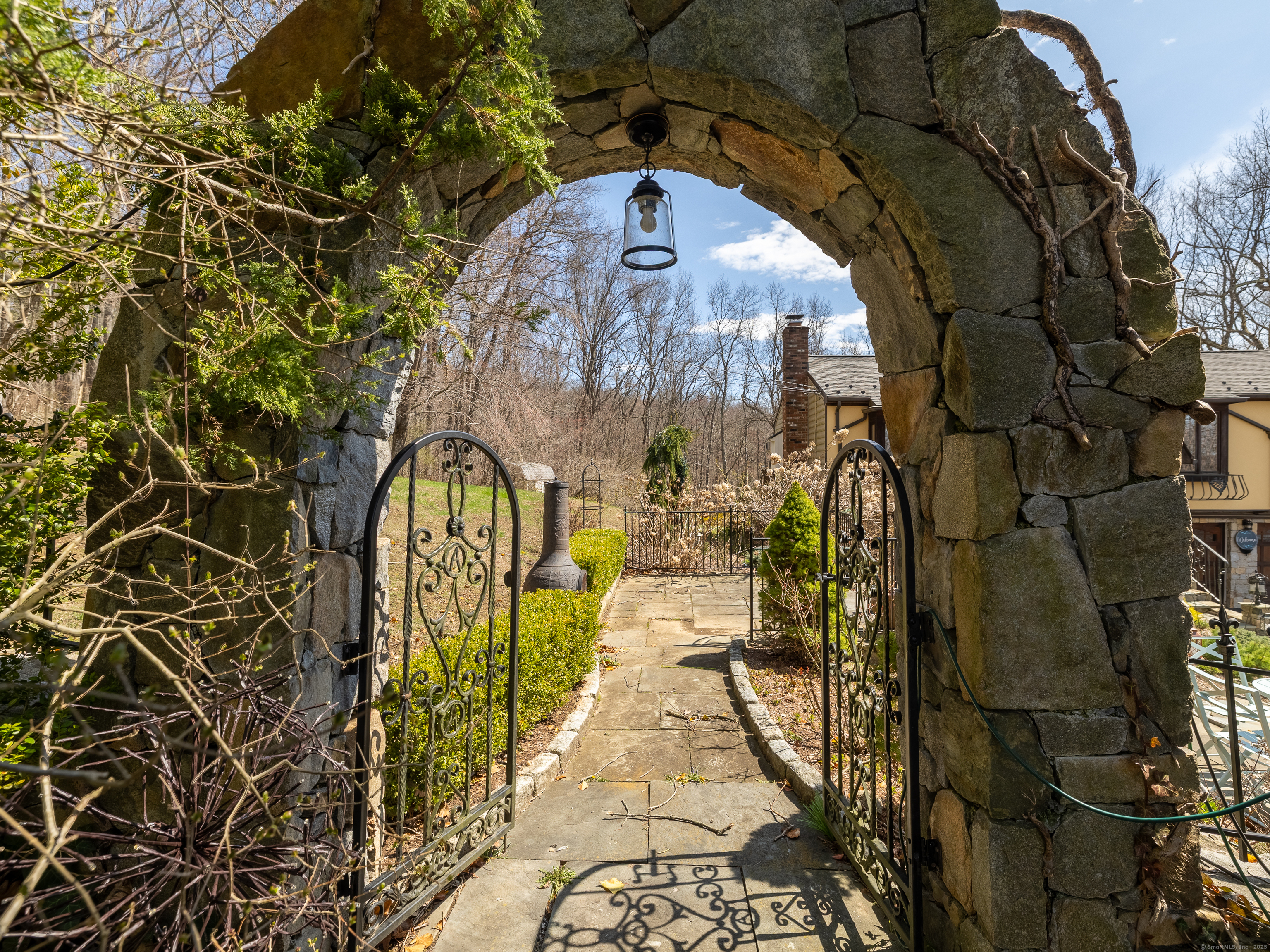 121 Great Brook Road, New Milford, Connecticut image 3