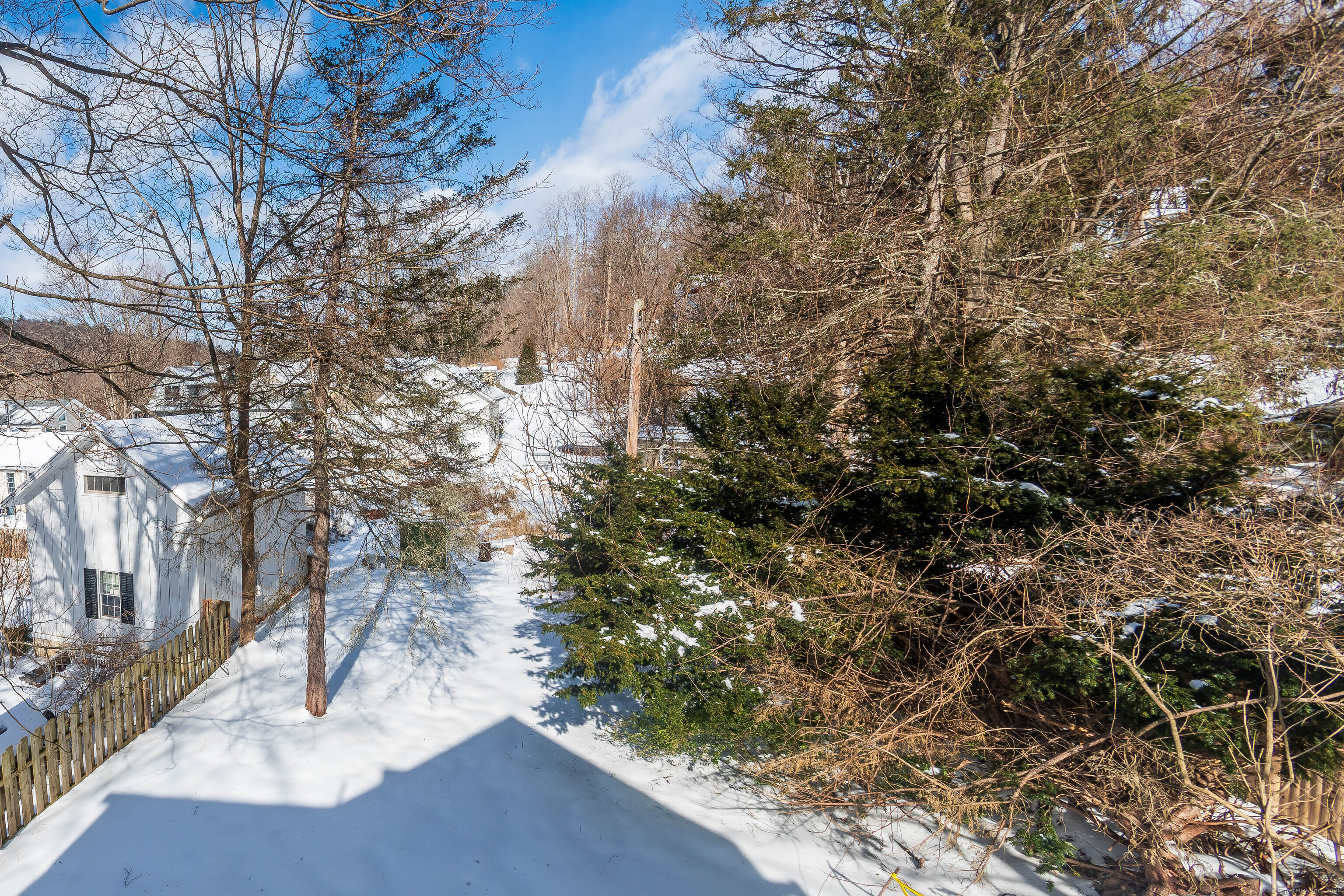51 Holcomb Hill Road, New Hartford, Connecticut image 40