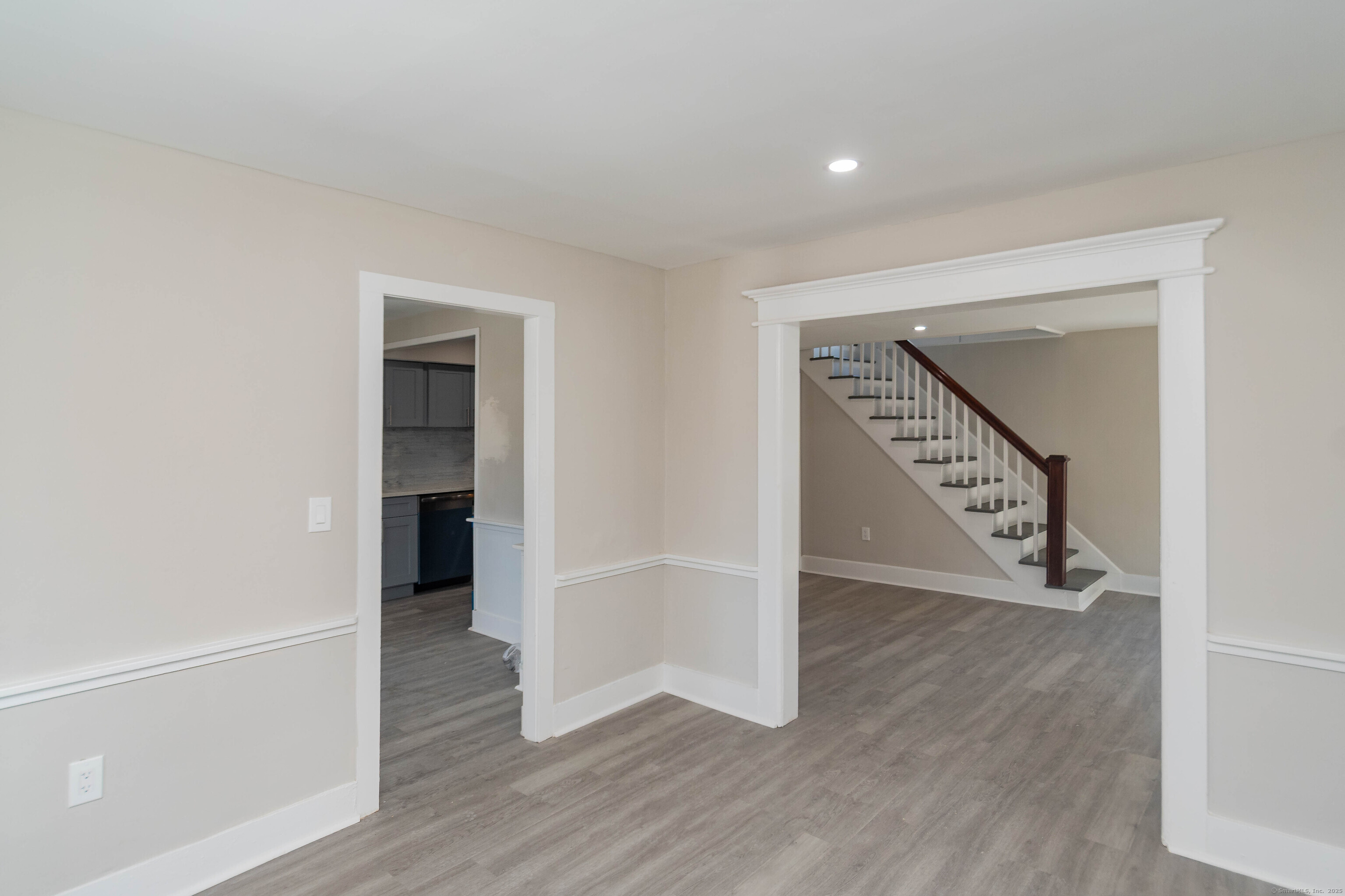 51 Holcomb Hill Road, New Hartford, Connecticut image 9