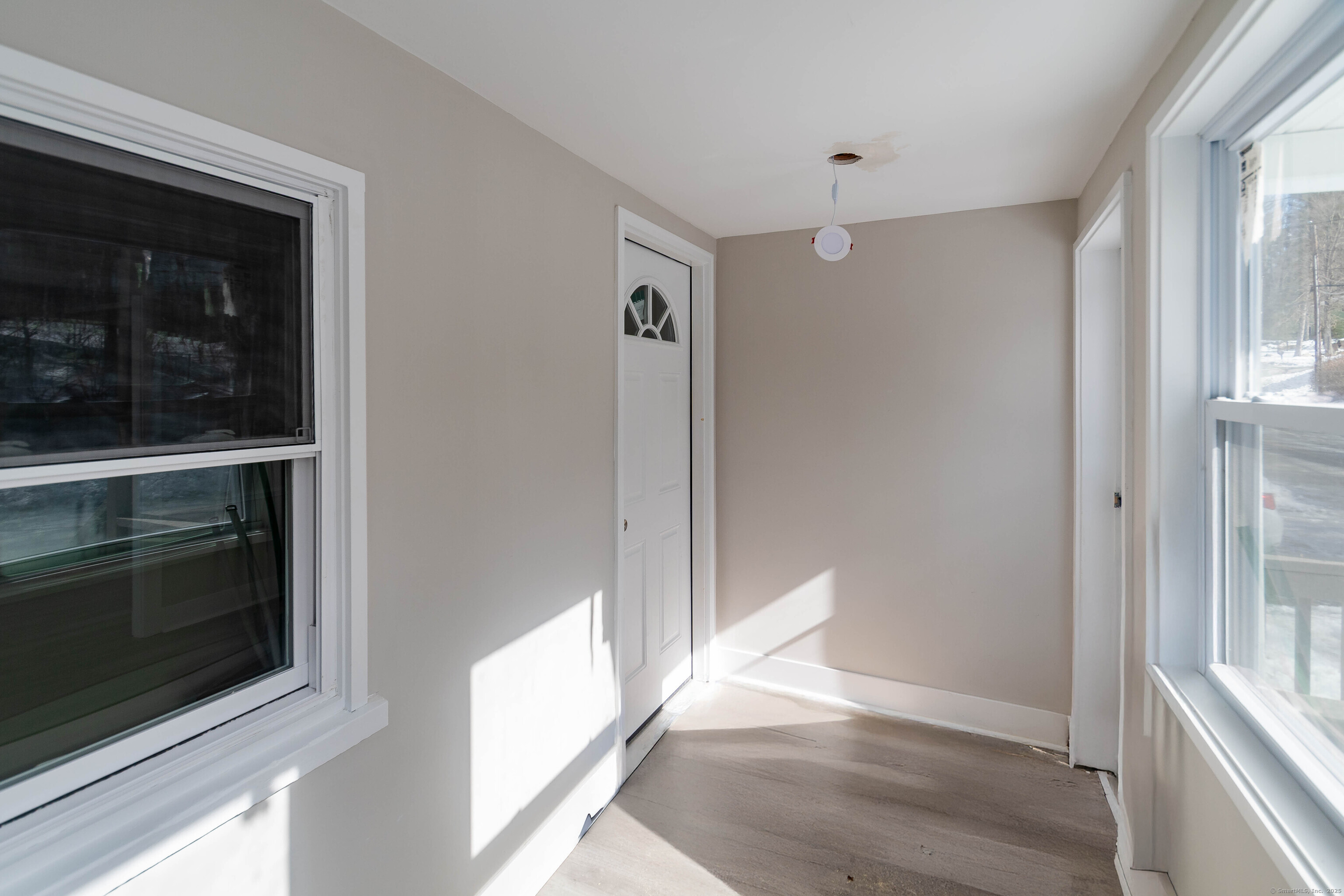 51 Holcomb Hill Road, New Hartford, Connecticut image 4