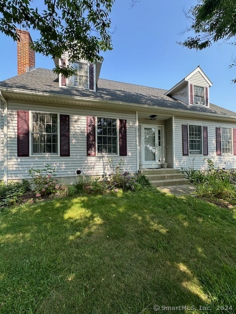 Rental Property at 126 Windwood Way, Groton, Connecticut - Bedrooms: 3 
Bathrooms: 3 
Rooms: 7  - $3,000 MO.