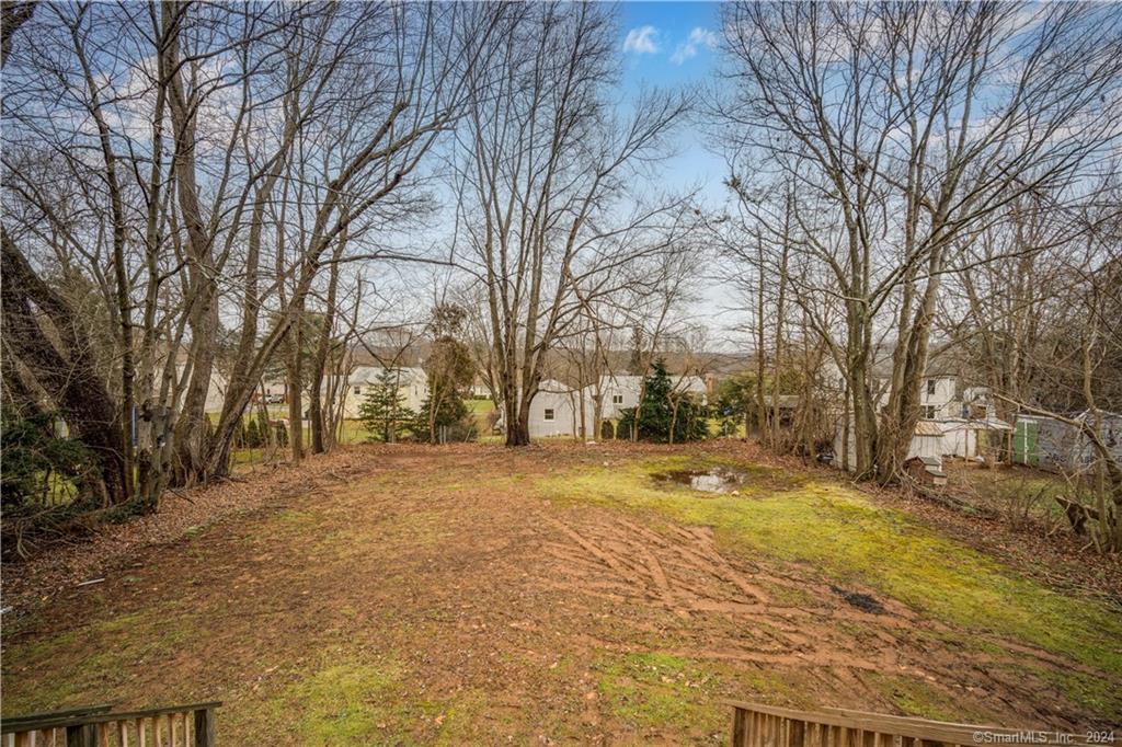 Southington, Connecticut 06489, United States, 3 Bedrooms Bedrooms, ,2 BathroomsBathrooms,Residential,Pending,84141