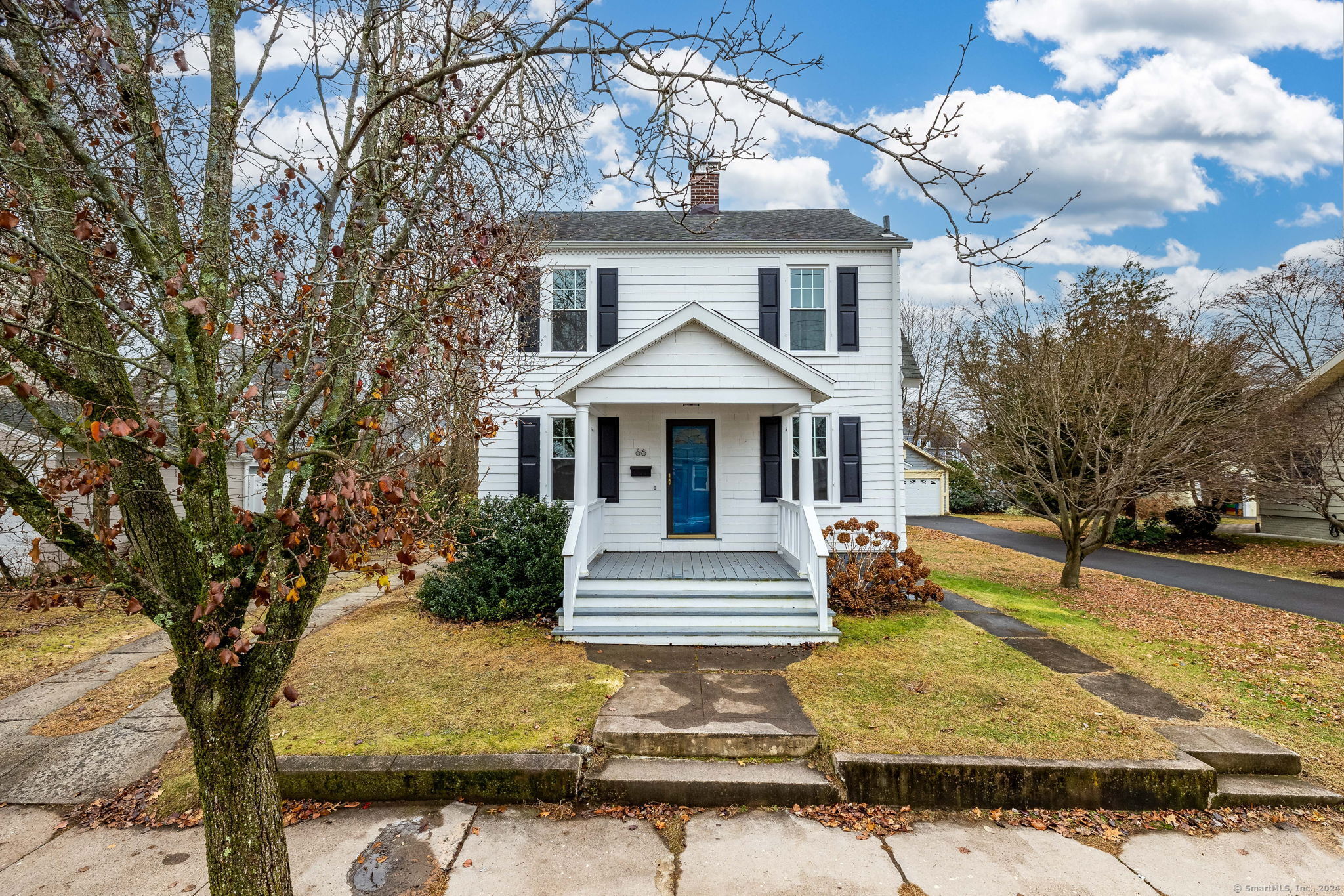 66 Park Avenue, Hamden, Connecticut - 3 Bedrooms  
2 Bathrooms  
7 Rooms - 