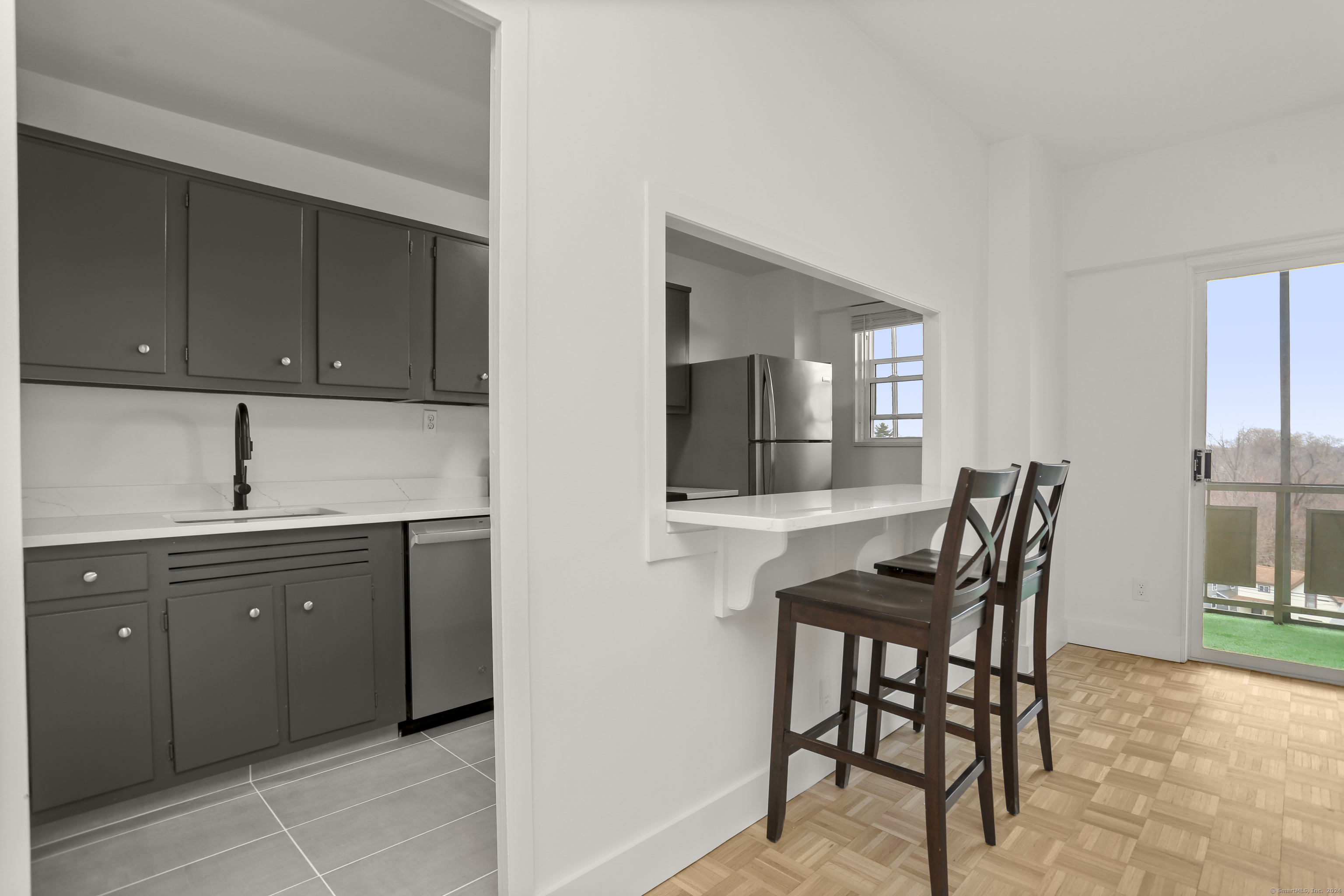 80 Cartright Street #8B, Bridgeport, Connecticut image 4