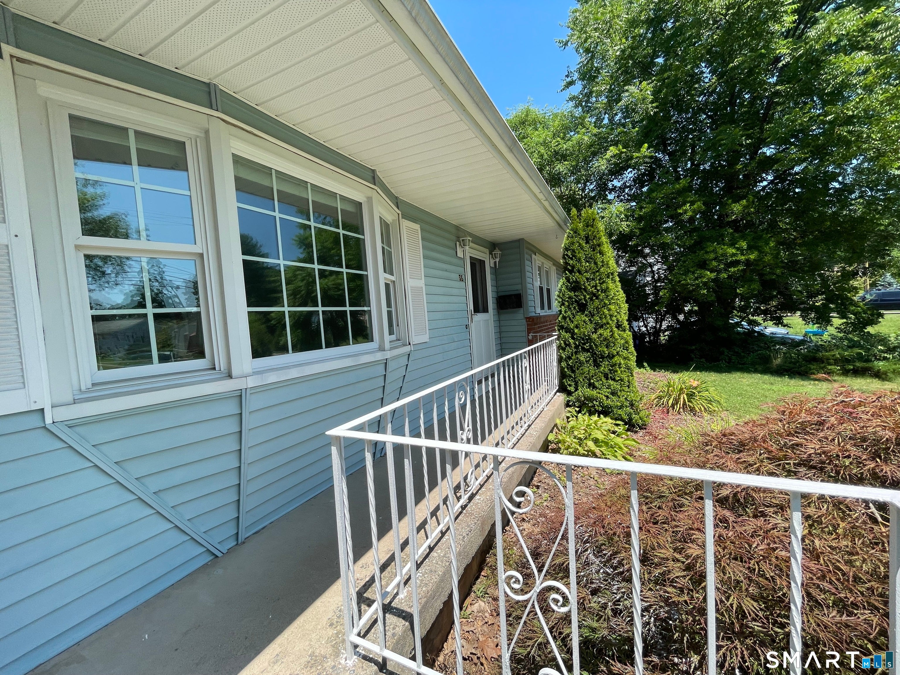 35 Woodmont Road