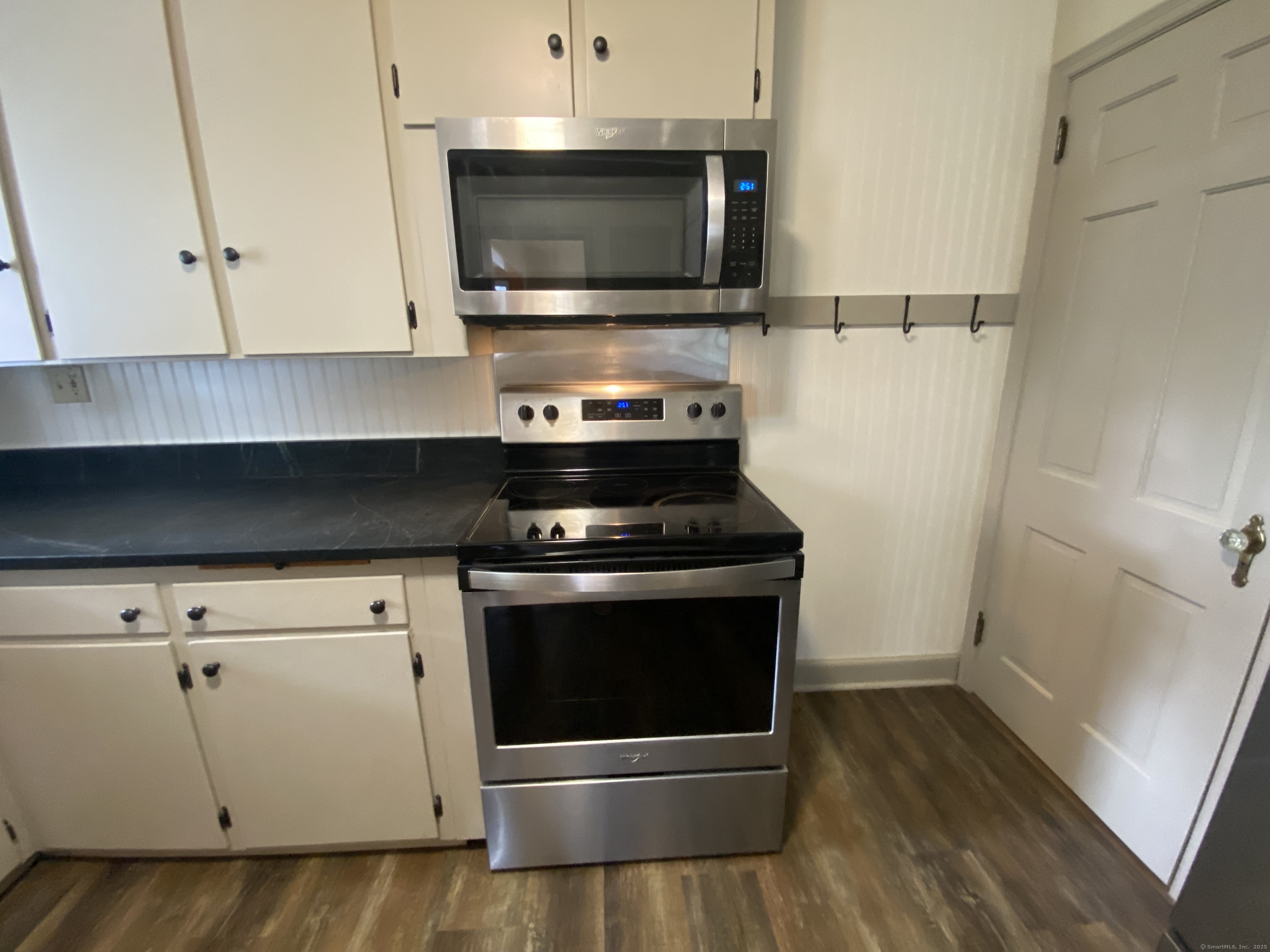 20 Laurel Street, Middletown, Connecticut image 11