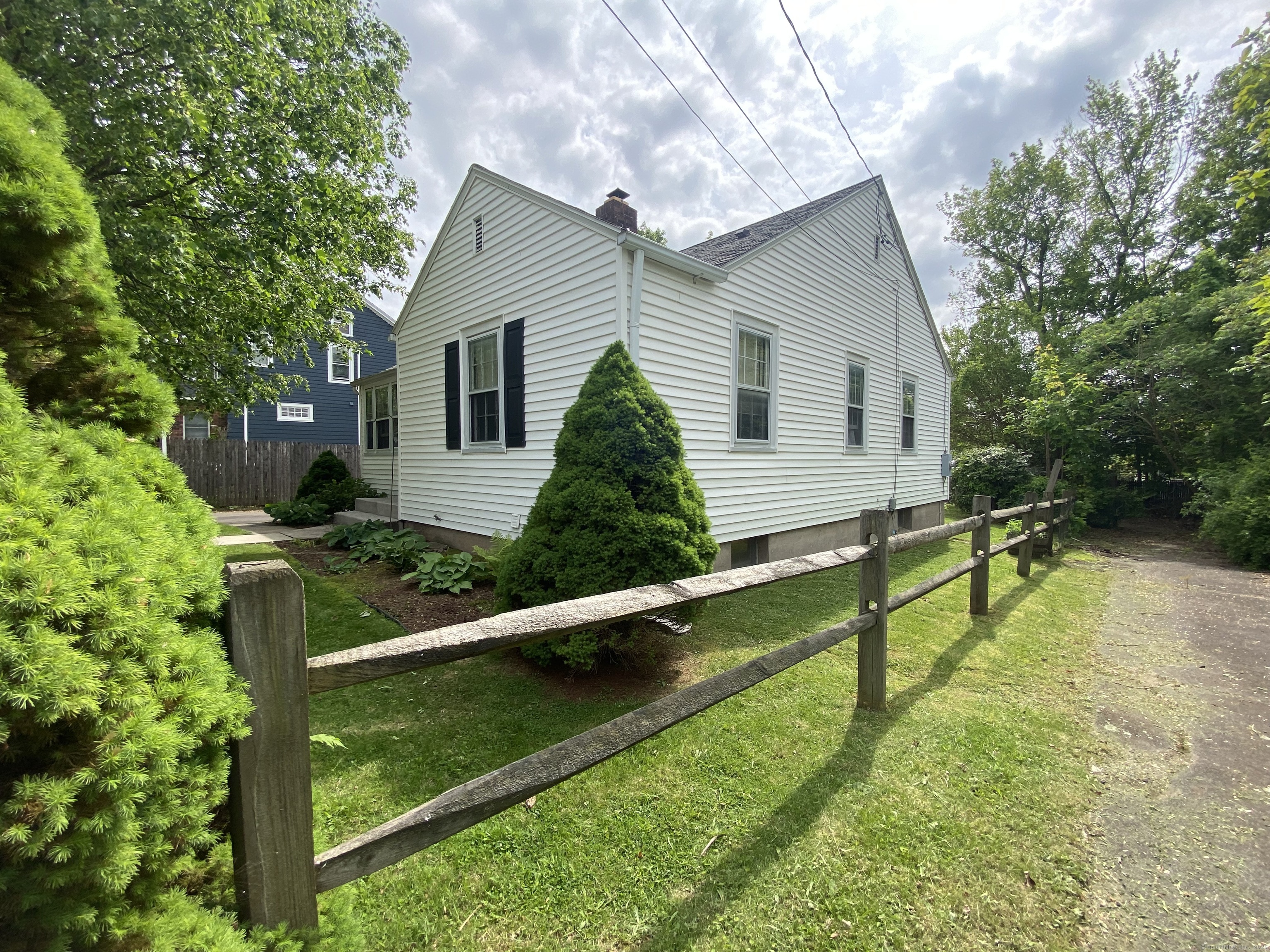 20 Laurel Street, Middletown, Connecticut image 32