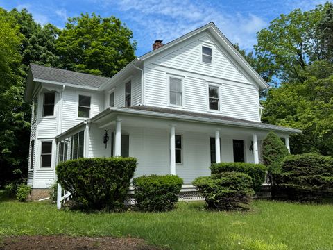 A home in New Milford