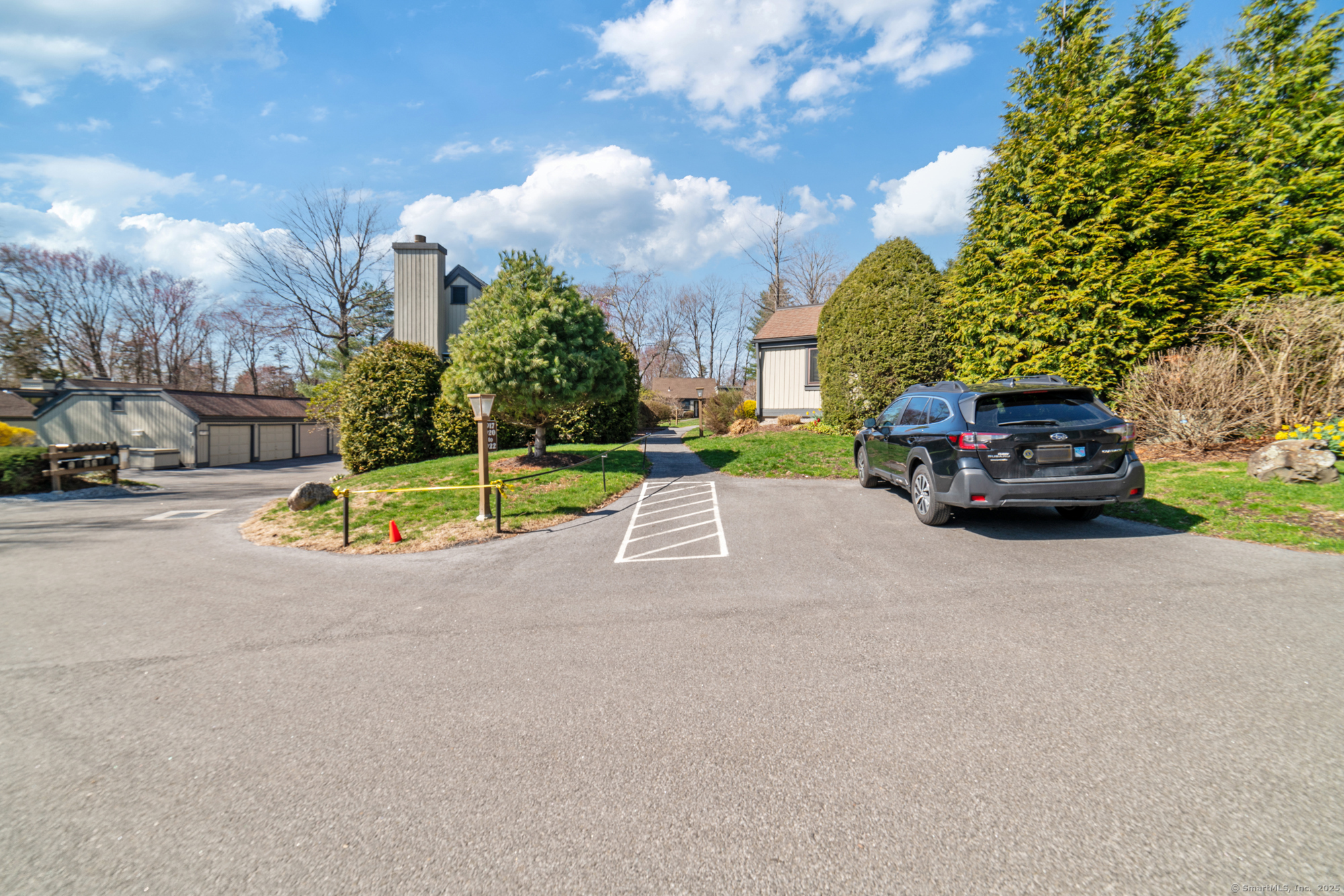917 Heritage Village #B, Southbury, Connecticut image 3
