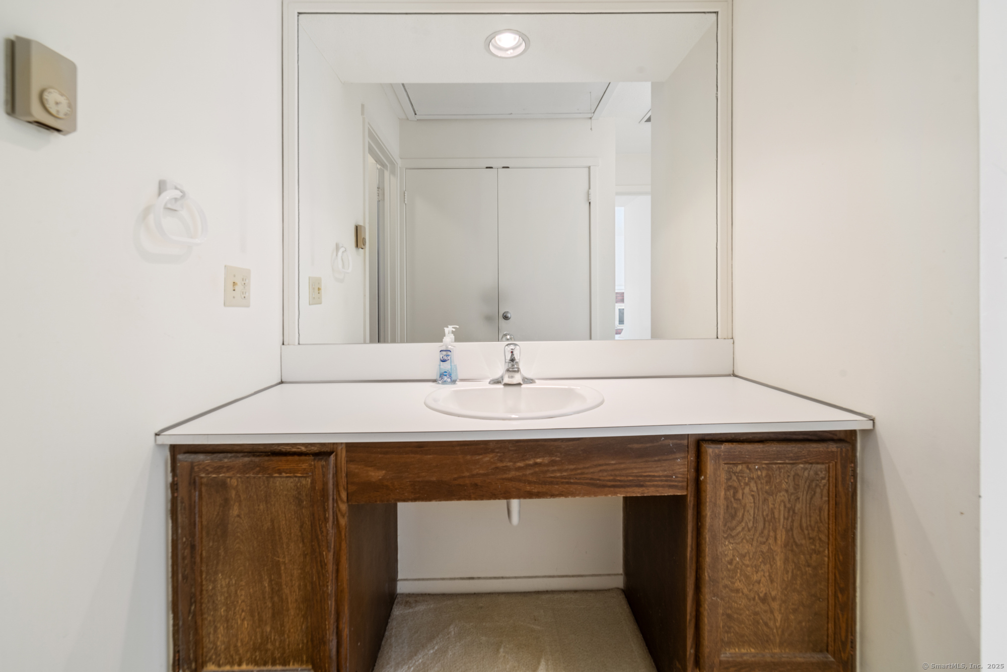 917 Heritage Village #B, Southbury, Connecticut image 22