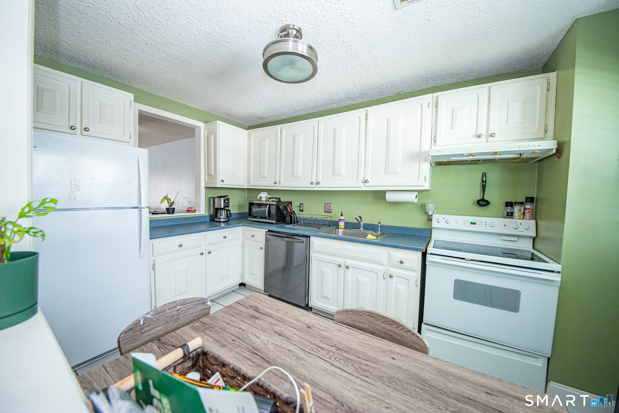 4 Georgetown Drive F