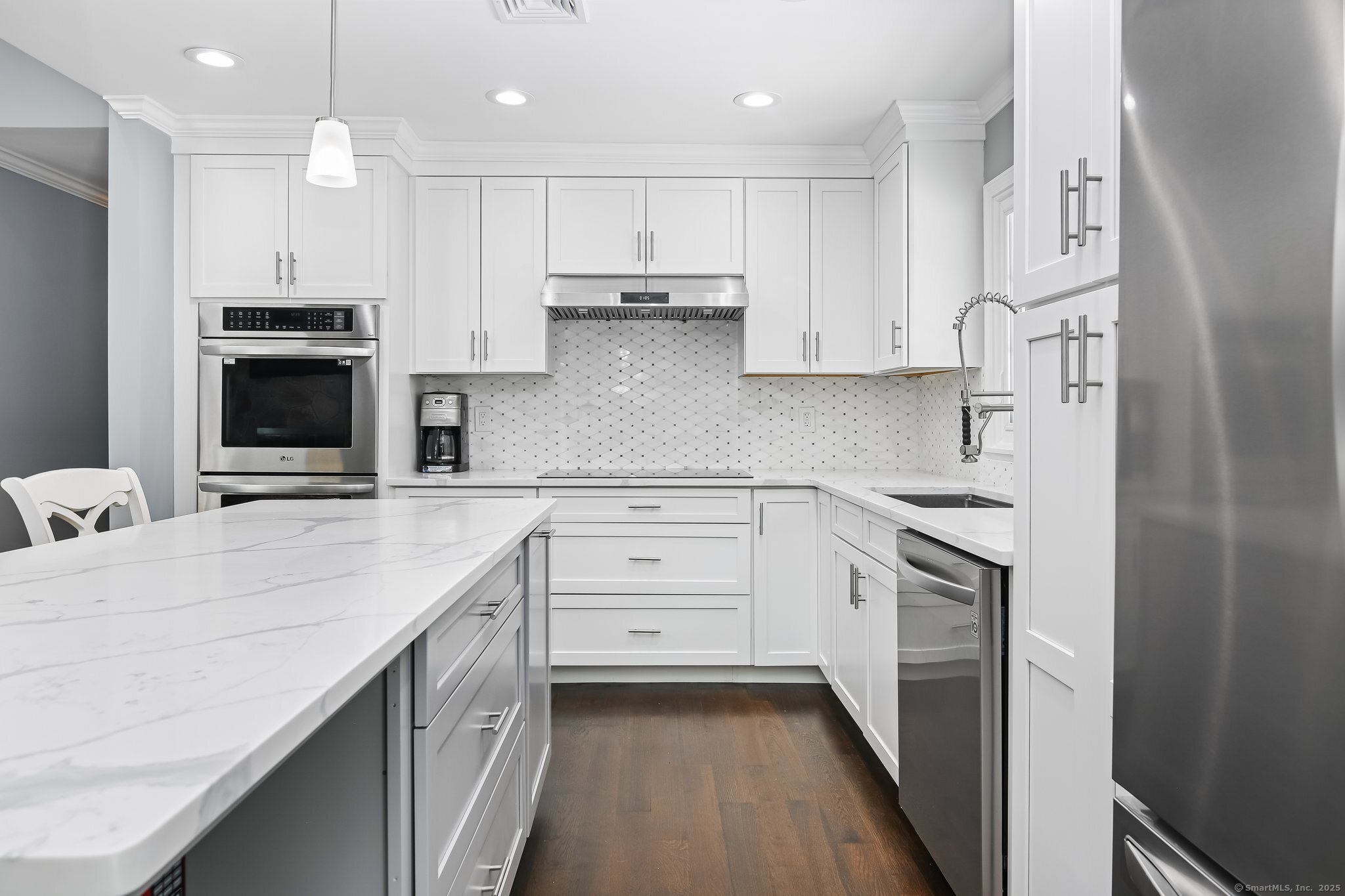21 Regency Drive