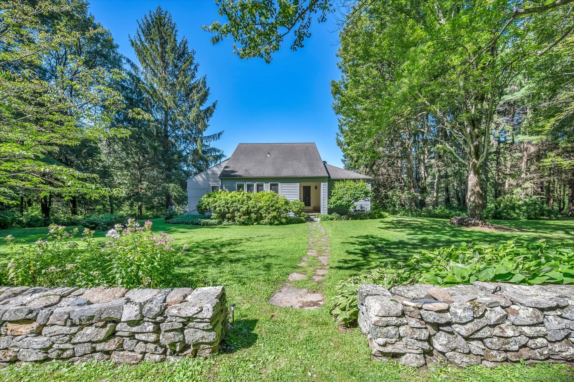 39 Treasure Hill Road