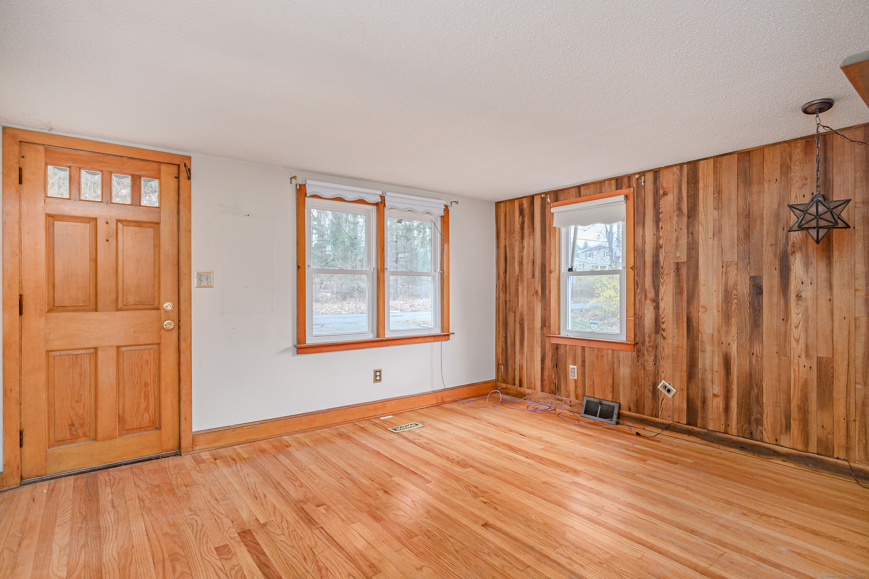 351 Harwinton Avenue, Plymouth, Connecticut image 16
