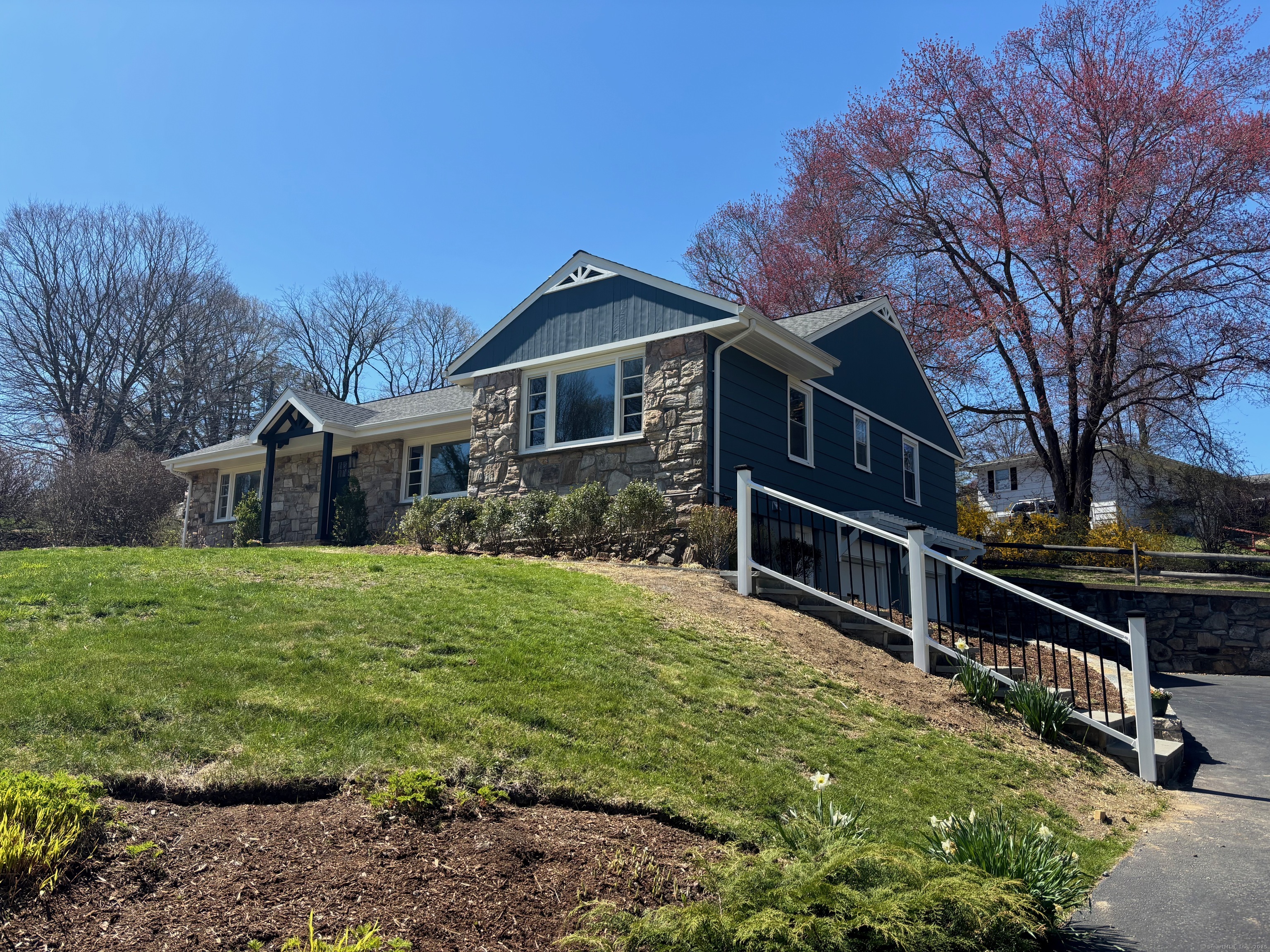 23 Tersana Drive, Easton, Connecticut image 1