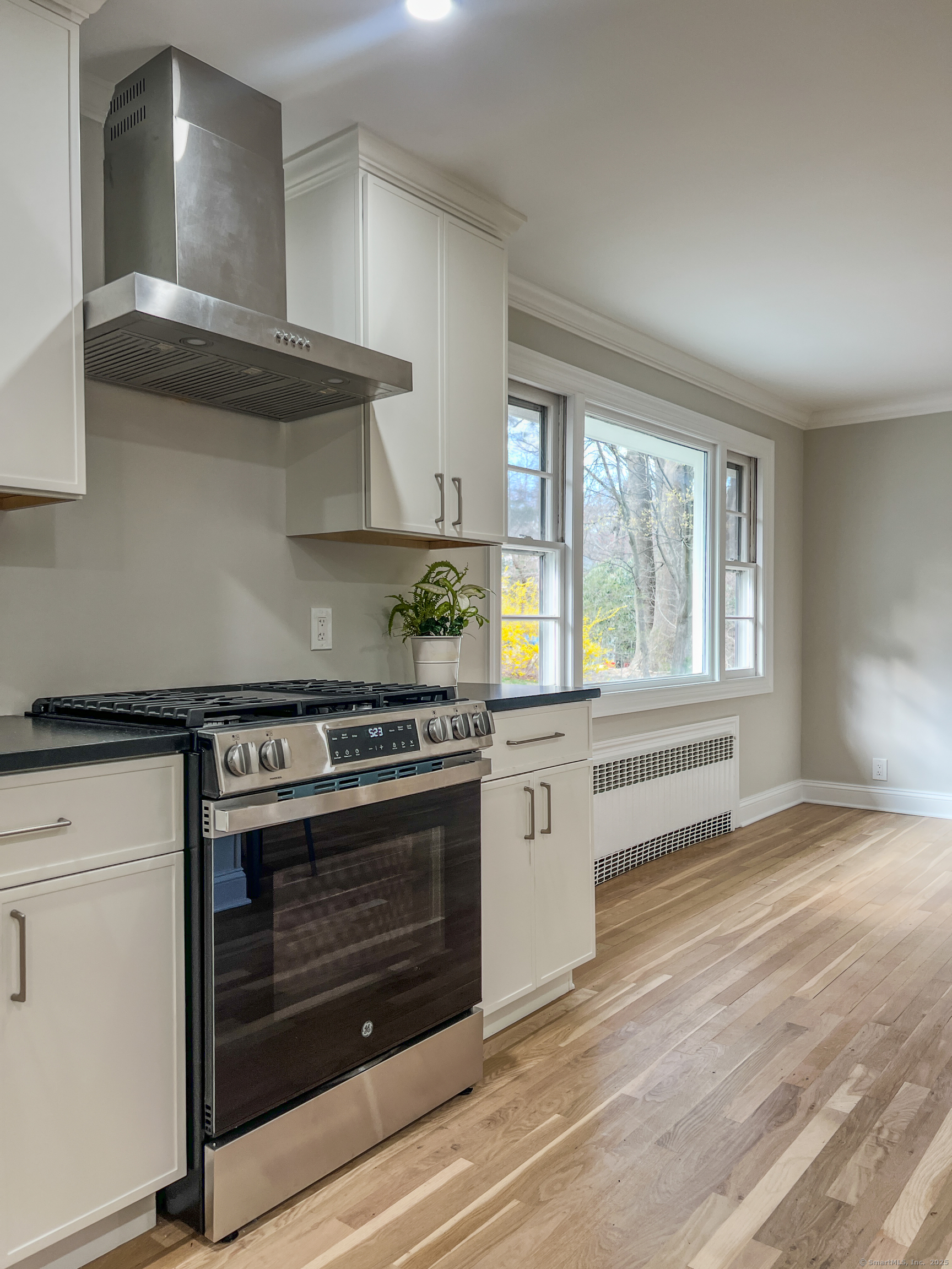 23 Tersana Drive, Easton, Connecticut image 13