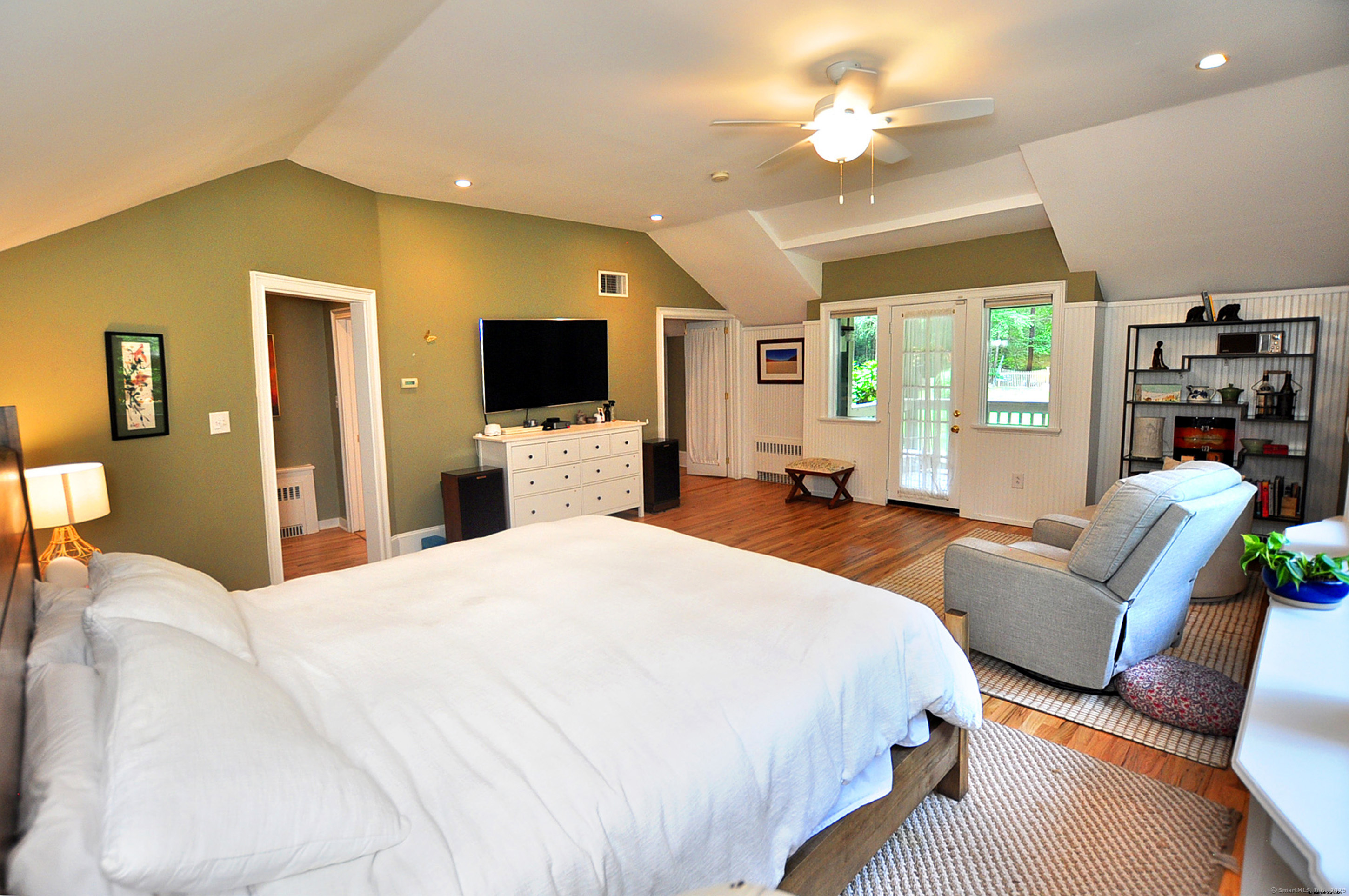 Simsbury, Connecticut 06070, United States, 4 Bedrooms Bedrooms, ,4 BathroomsBathrooms,Residential,Coming Soon,170597