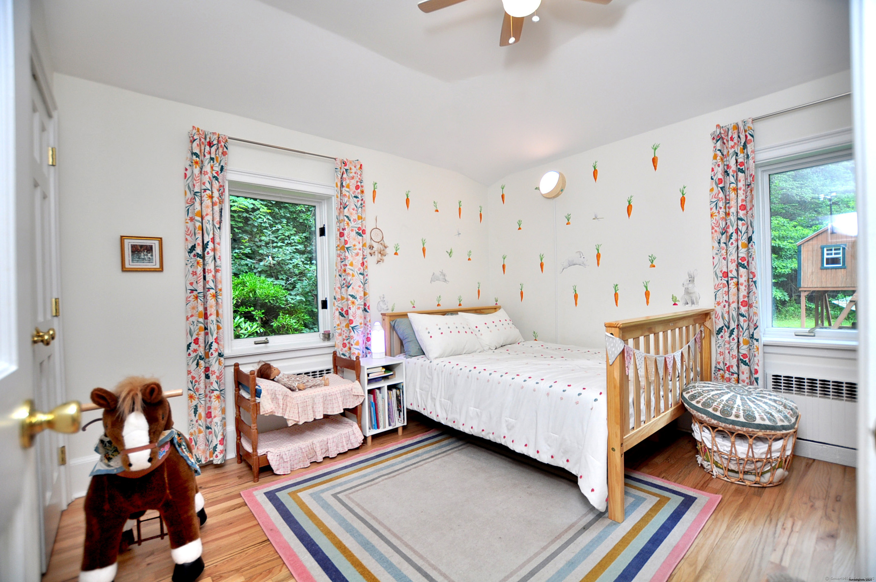 Simsbury, Connecticut 06070, United States, 4 Bedrooms Bedrooms, ,4 BathroomsBathrooms,Residential,Coming Soon,170597