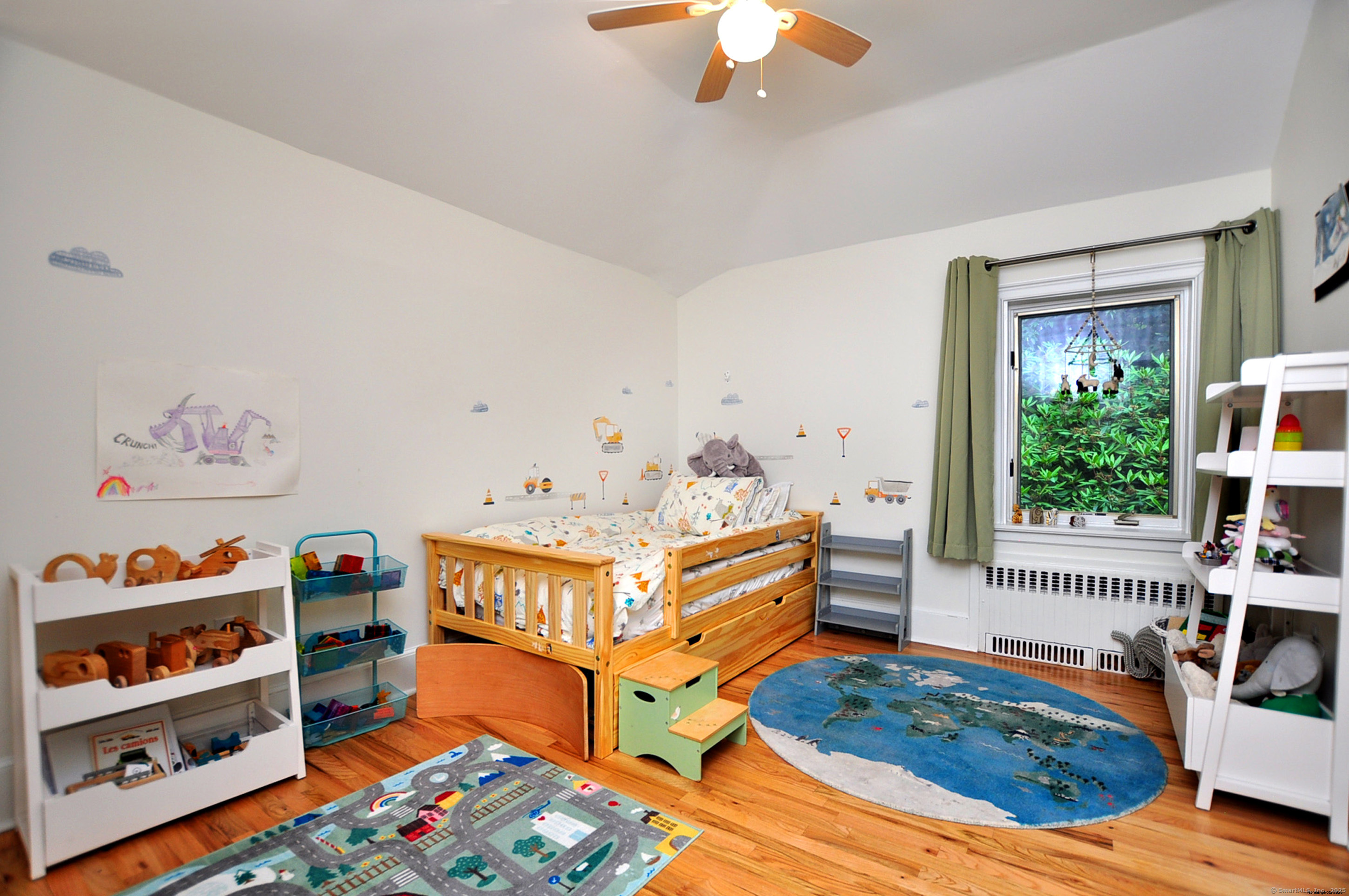 Simsbury, Connecticut 06070, United States, 4 Bedrooms Bedrooms, ,4 BathroomsBathrooms,Residential,Coming Soon,170597