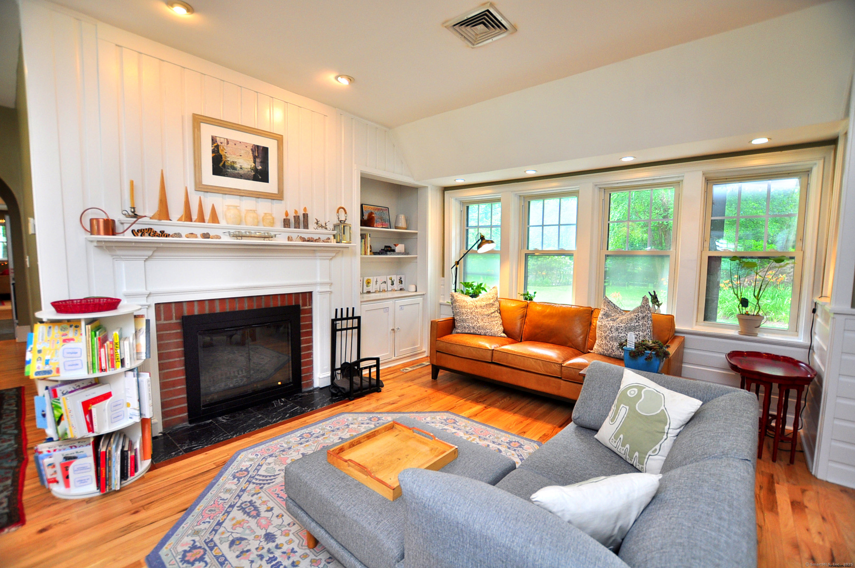 Simsbury, Connecticut 06070, United States, 4 Bedrooms Bedrooms, ,4 BathroomsBathrooms,Residential,Coming Soon,170597