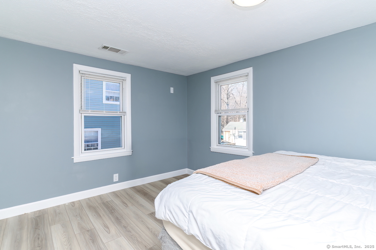 35 Buckley Avenue, Bristol, Connecticut image 23
