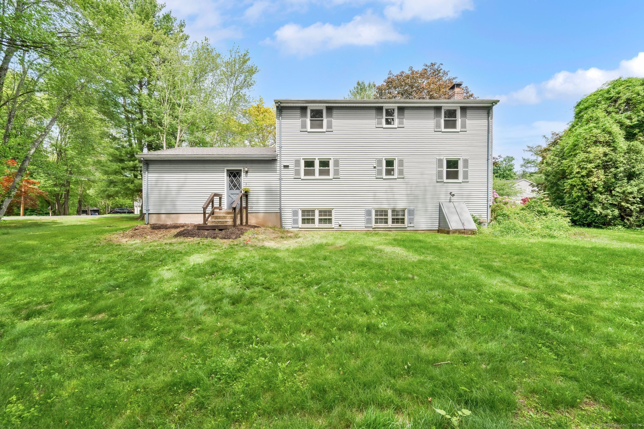 2 Broken Arrow Drive, East Granby, Connecticut image 26