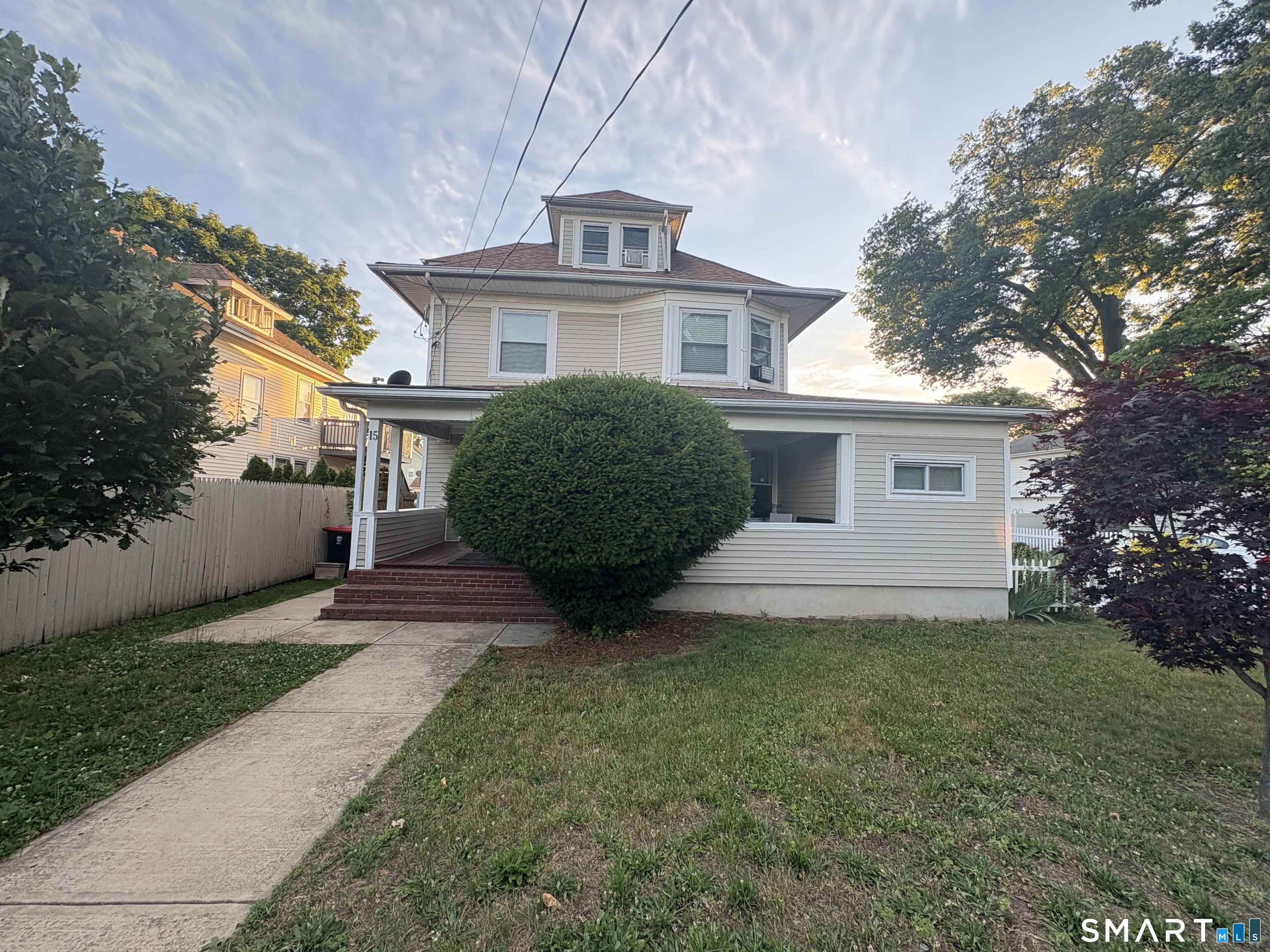 15 Edlie Avenue