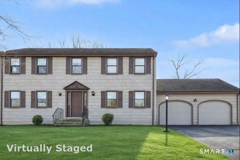 Homes For Sale - 144 Lexington Road<br/> Glastonbury, CT 06033