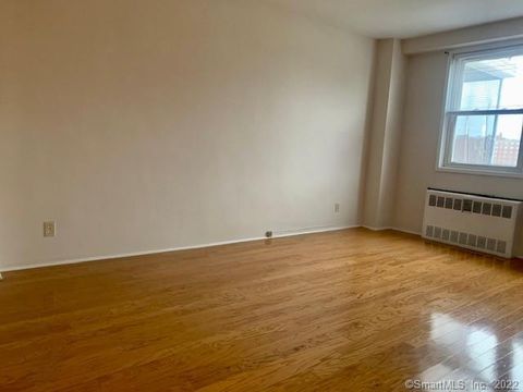 Tiny photo for 444 Bedford Street #APT 5R, Stamford, CT 06901 (MLS # 24133011)