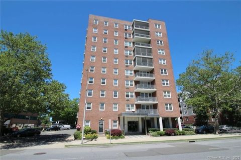 Photo of 444 Bedford Street #APT 5R, Stamford, CT 06901 (MLS # 24133011)