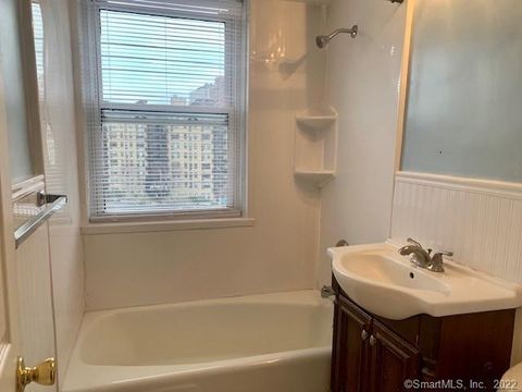 Tiny photo for 444 Bedford Street #APT 5R, Stamford, CT 06901 (MLS # 24133011)